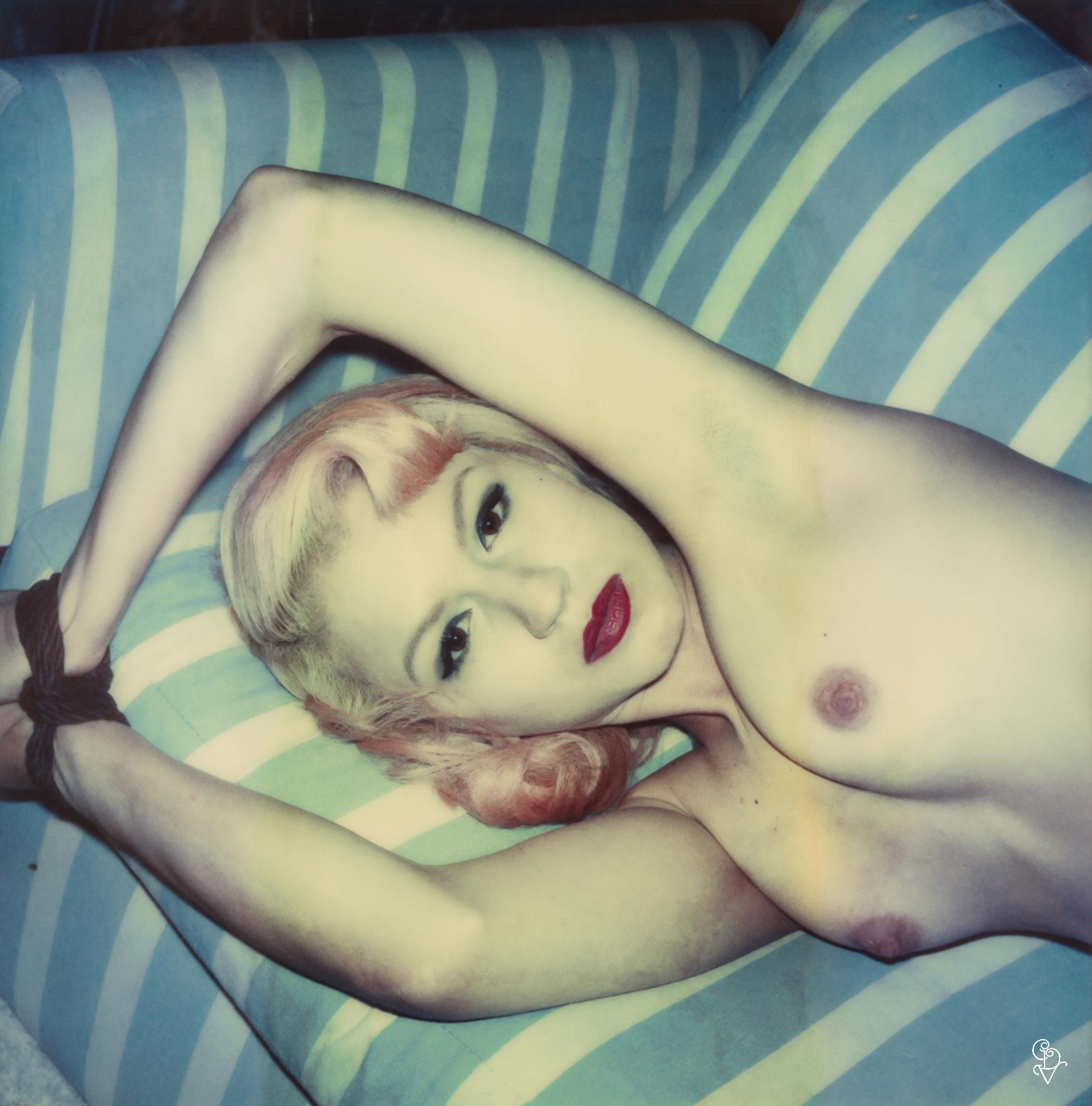 Carmen de Vos Nude Photograph - Miss Eris #11 ( Les Foxy Femmes) - 21st Century, Women, Nude, Polaroid, Contempo
