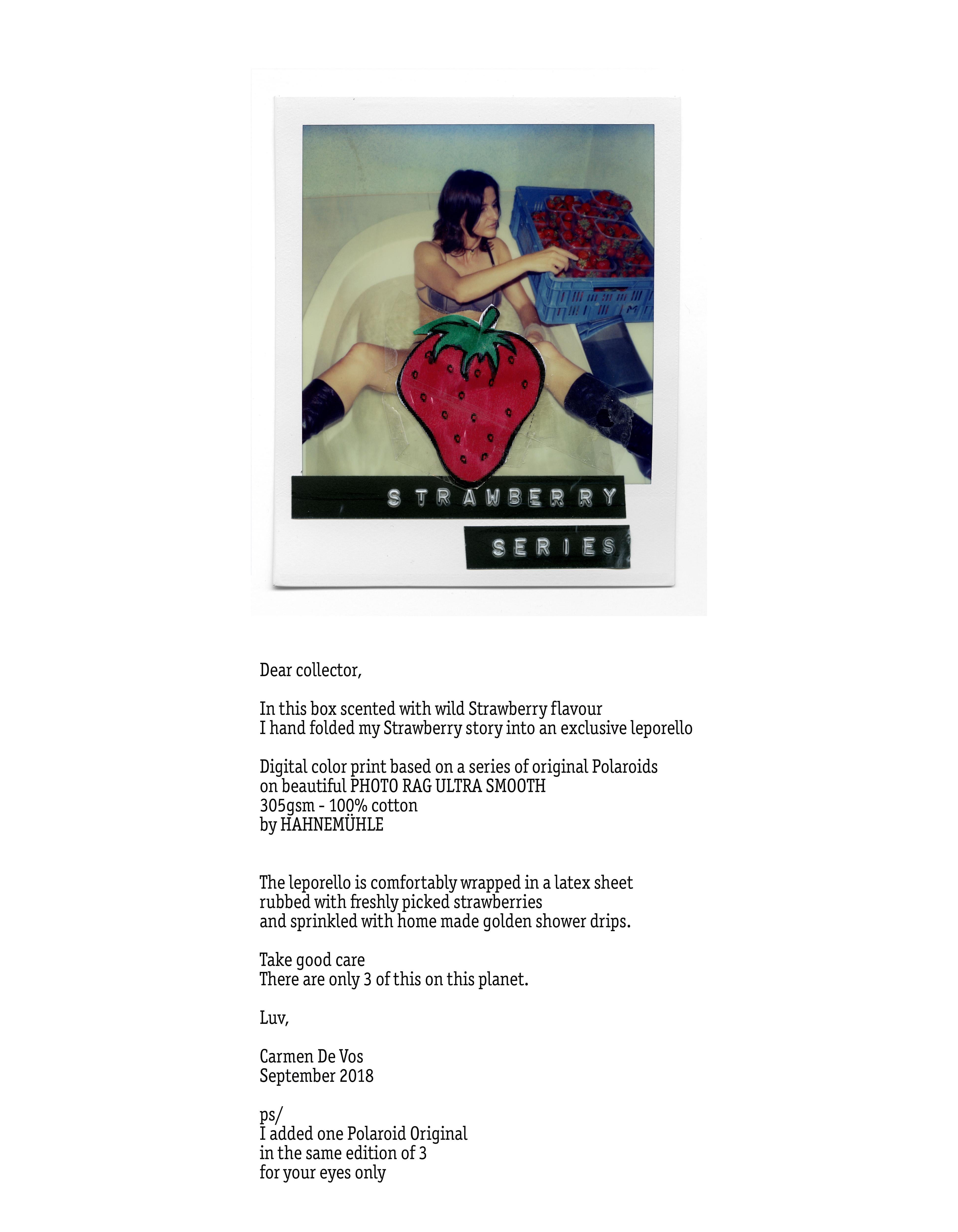 Strawberry Leporello - Polaroid, Nude, Women, Color 8