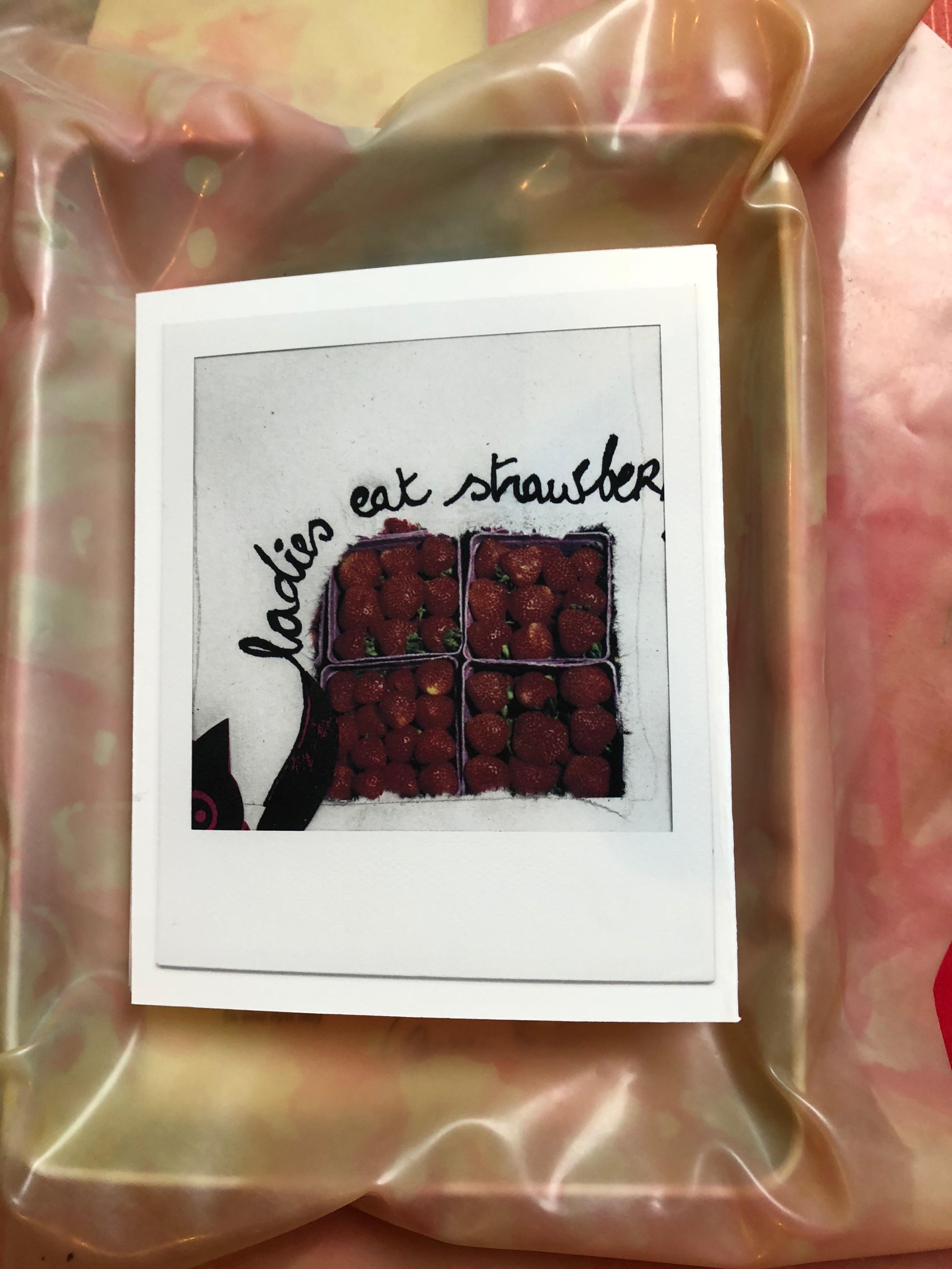 Strawberry Leporello - Polaroid, Nude, Women, Color 1