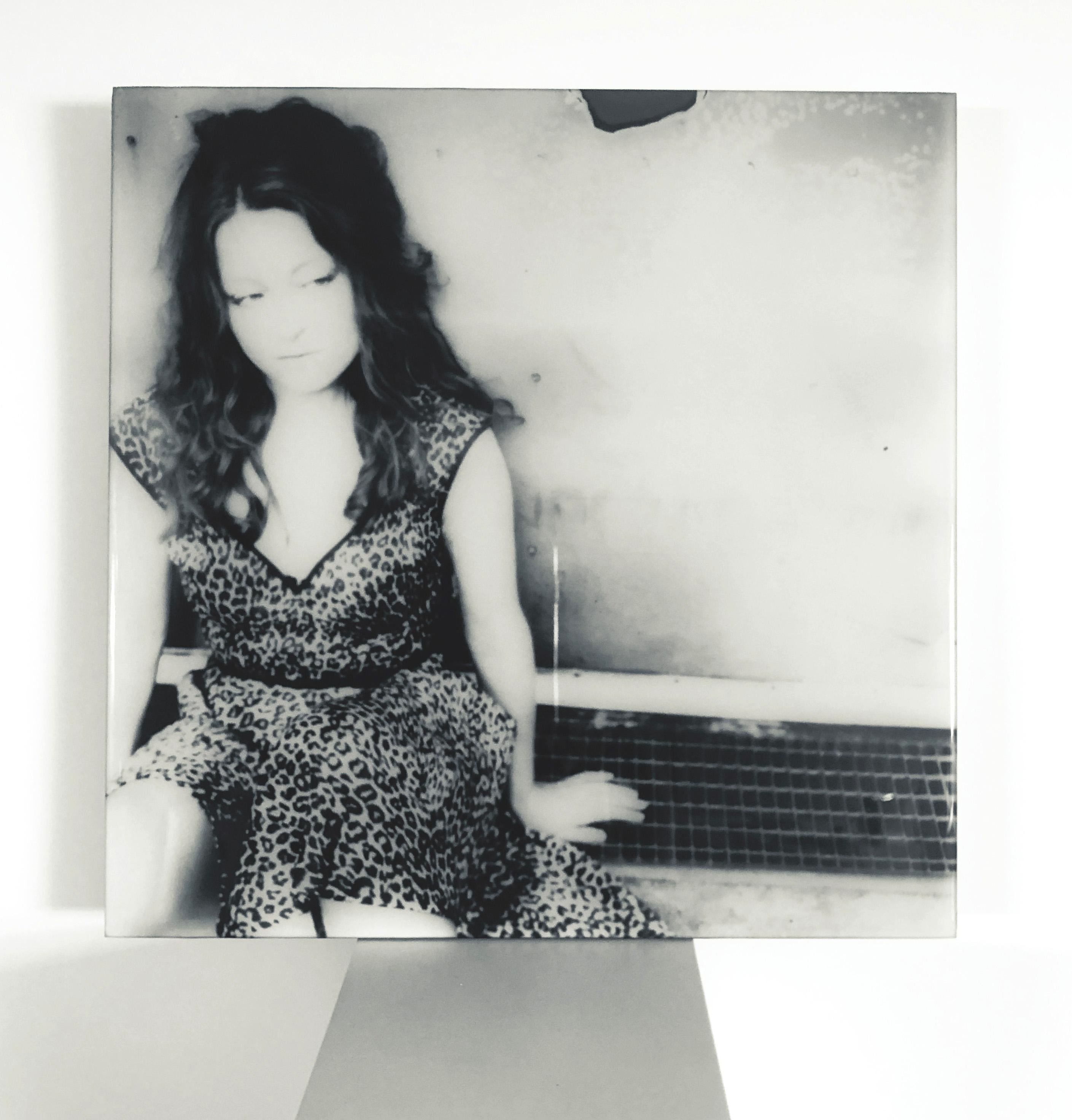 ZazaZting #03 From the series Goldenbogen - 21st Century, Women, Nude, Polaroid, - Photograph by Carmen de Vos