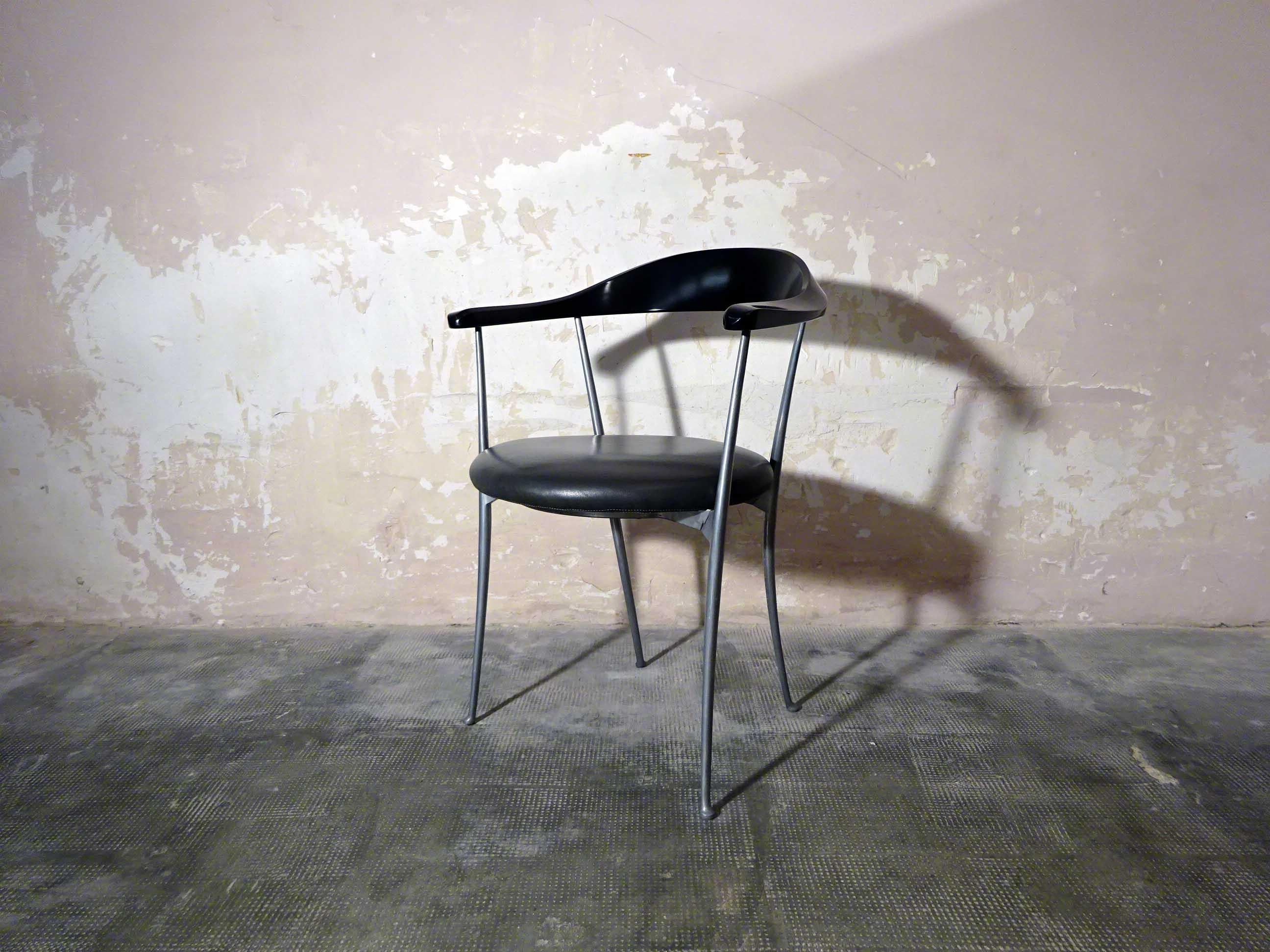 Italian “Carmen” dining chair, Enzo Mari for Zanotta. Italy 1980s. For Sale
