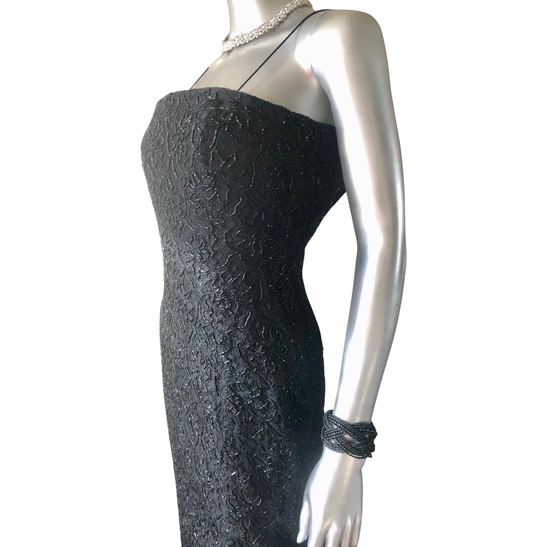 Carmen Marc Valvo Black Lace Hand Beaded Cocktail Dress w Front Slit Size 4 For Sale 4