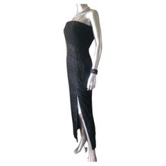 Carmen Marc Valvo - Vestito da cocktail in pizzo nero con perline e spacco frontale Taglia 4