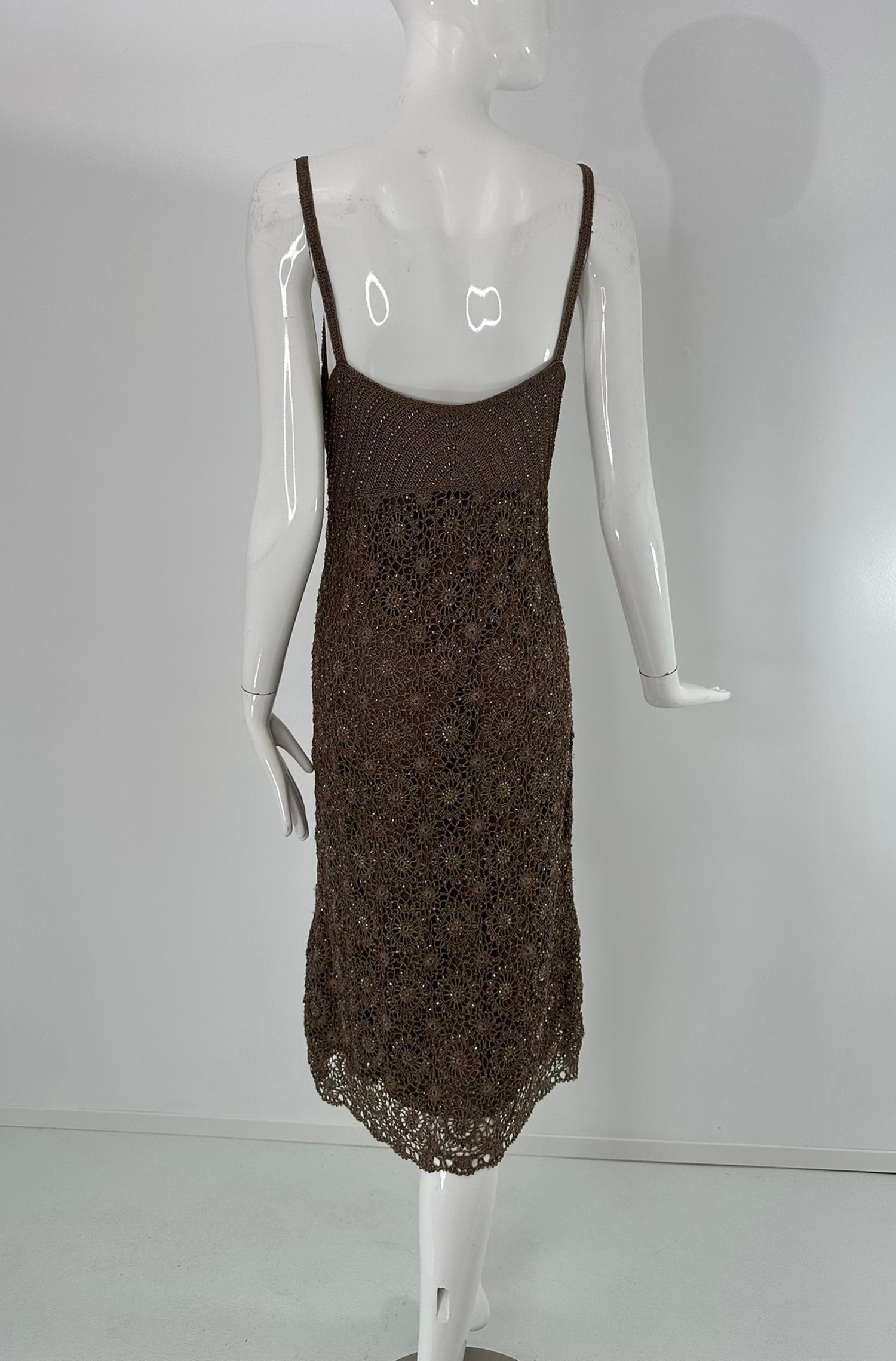Carmen Marc Valvo Brown Open Work Rayon Crochet Glass Beaded Slip Dress Med. en vente 3