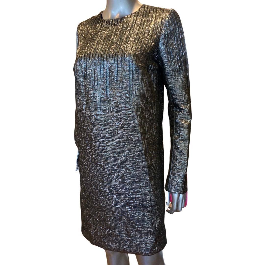 Carmen Marc Valvo Chic Gunmetal Metallic Cocktail Dress Hand Beaded Trim Size 4 For Sale 8