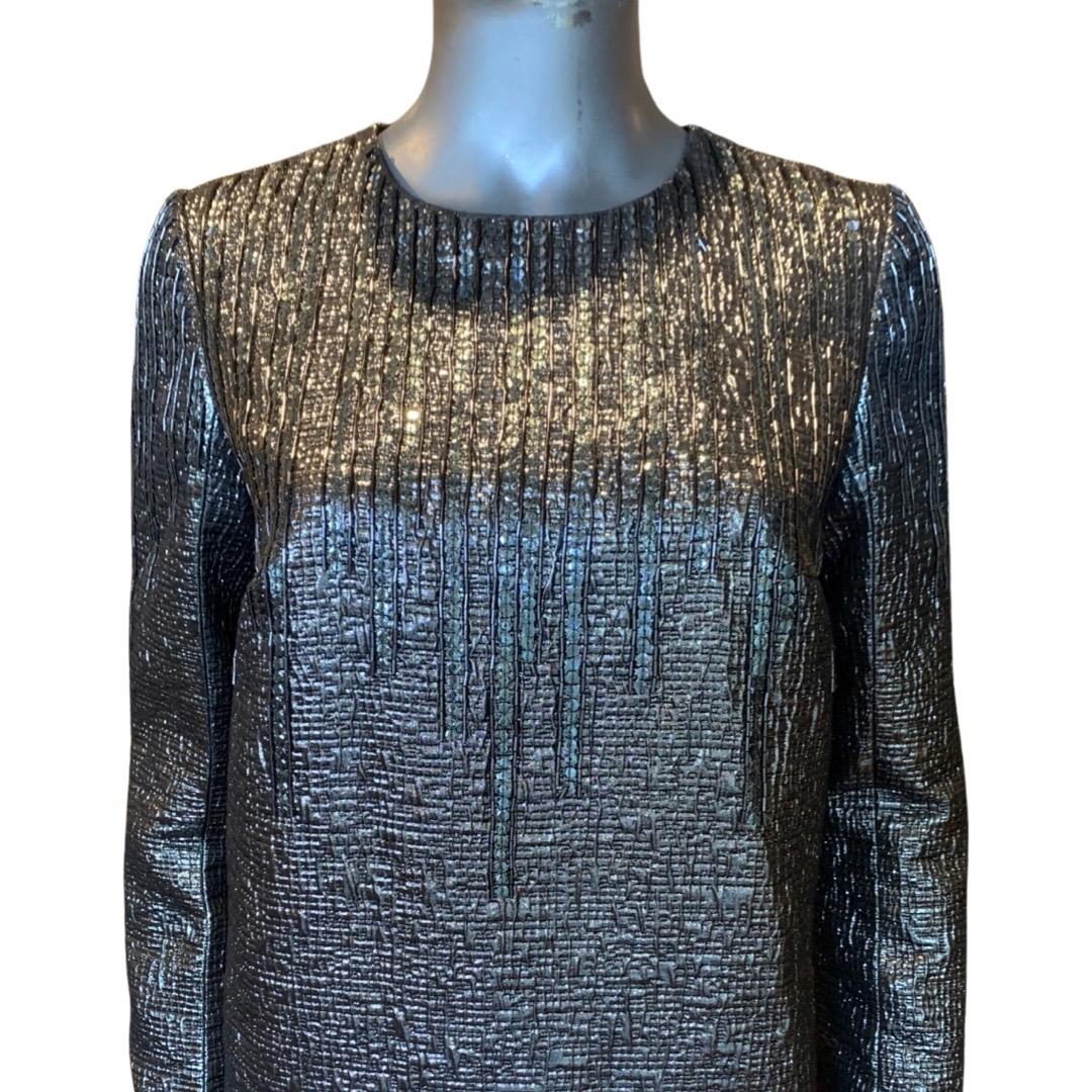 Carmen Marc Valvo Chic Gunmetal Metallic Cocktail Dress Hand Beaded Trim Size 4 For Sale 1