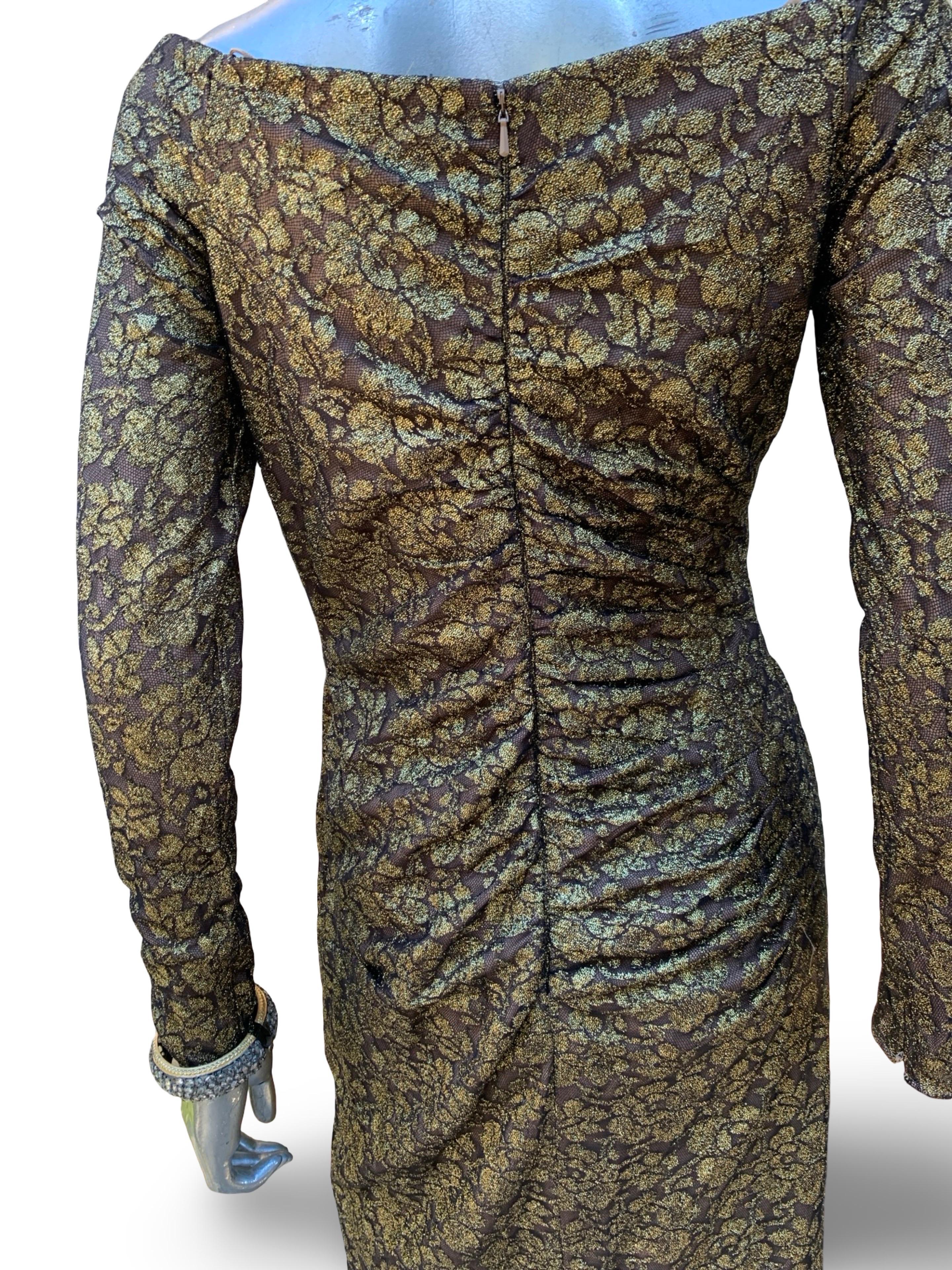 Carmen Marc Valvo Collectional Gold Metallic Lace over Nude Cocktail Dress Size 10 en vente 7