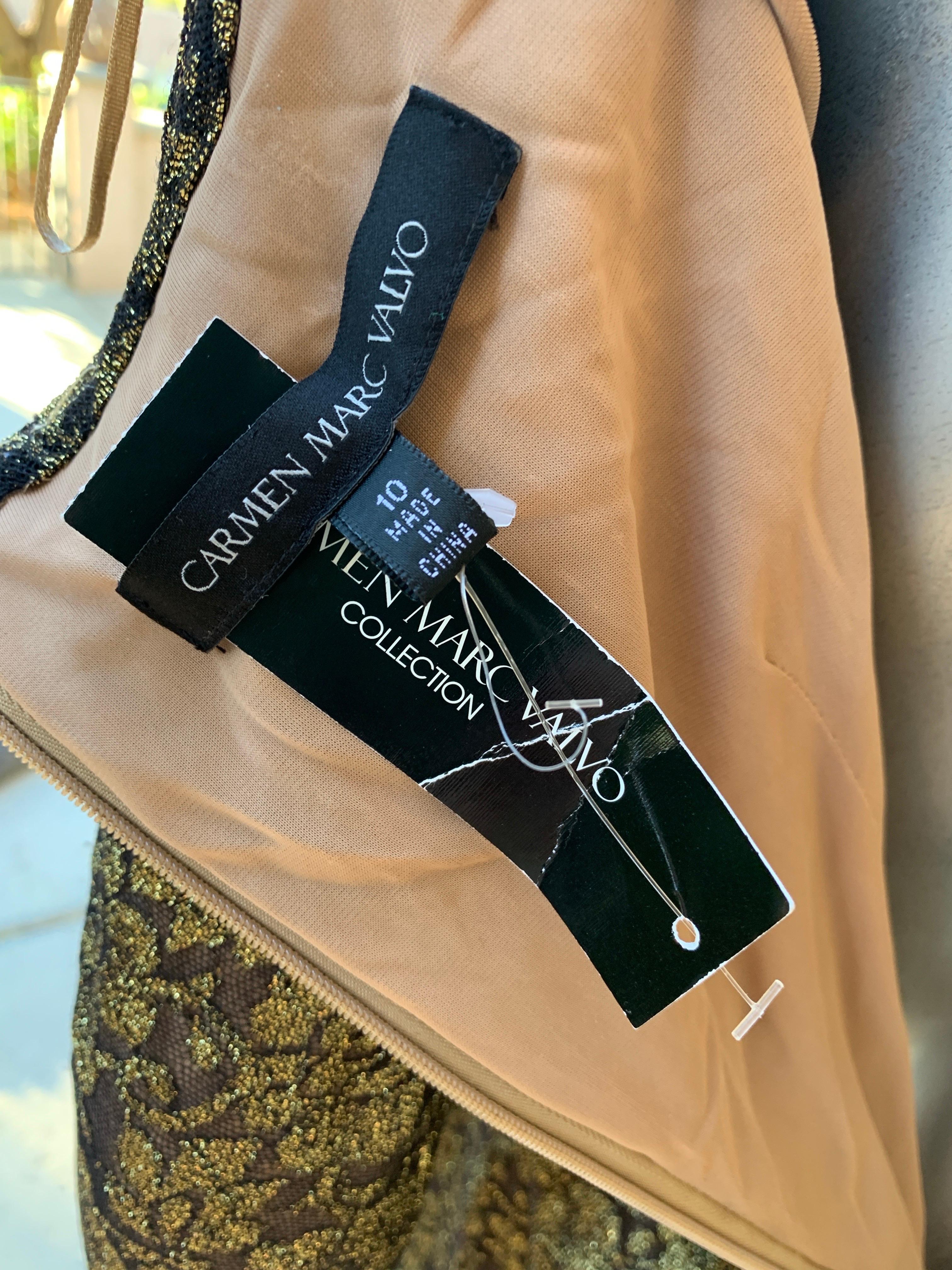 Carmen Marc Valvo Collectional Gold Metallic Lace over Nude Cocktail Dress Size 10 en vente 9