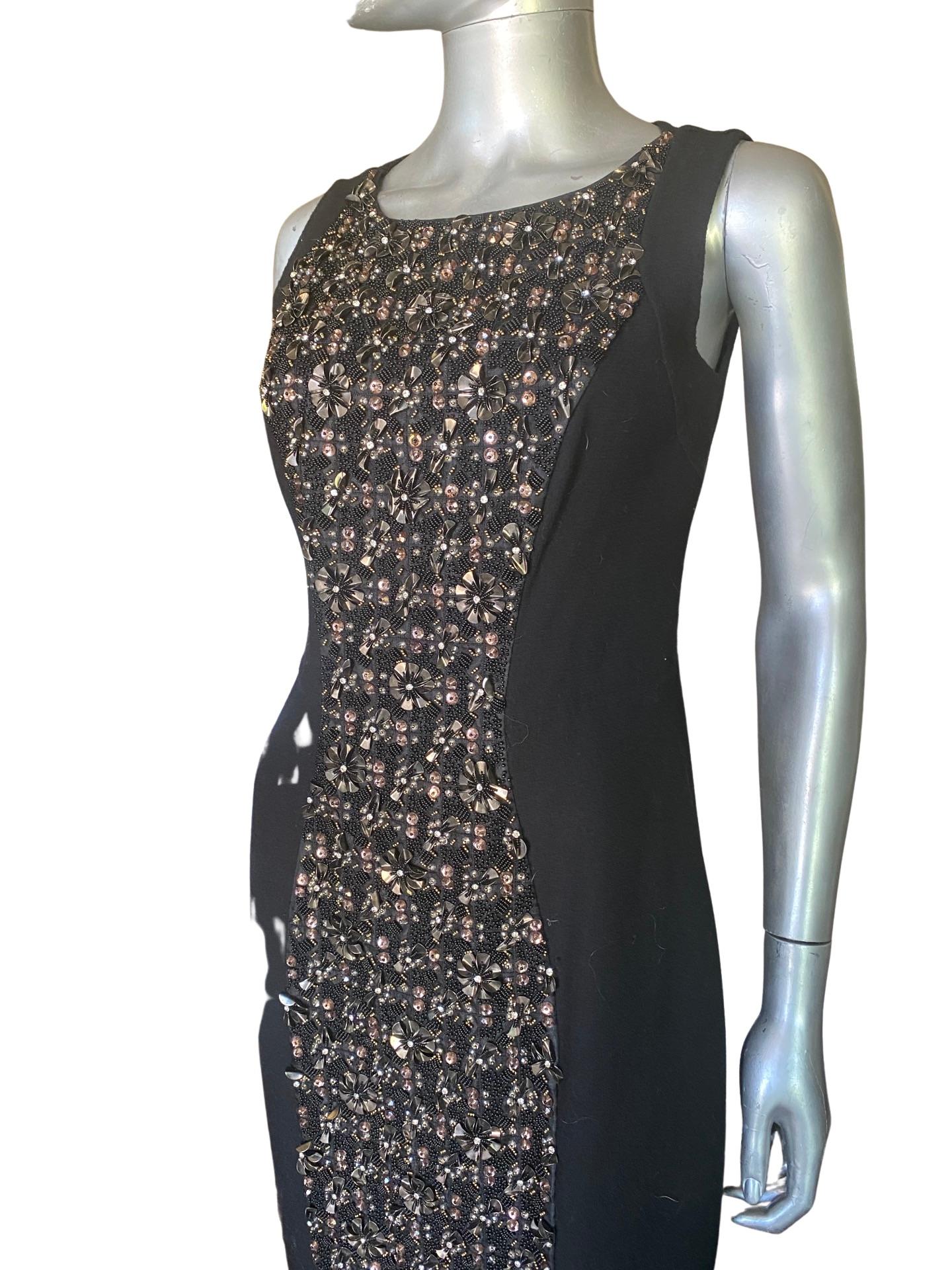 Carmen Marc Valvo Couture Black Sleeveless Chemise Beaded Work of Art Size 4 For Sale 8