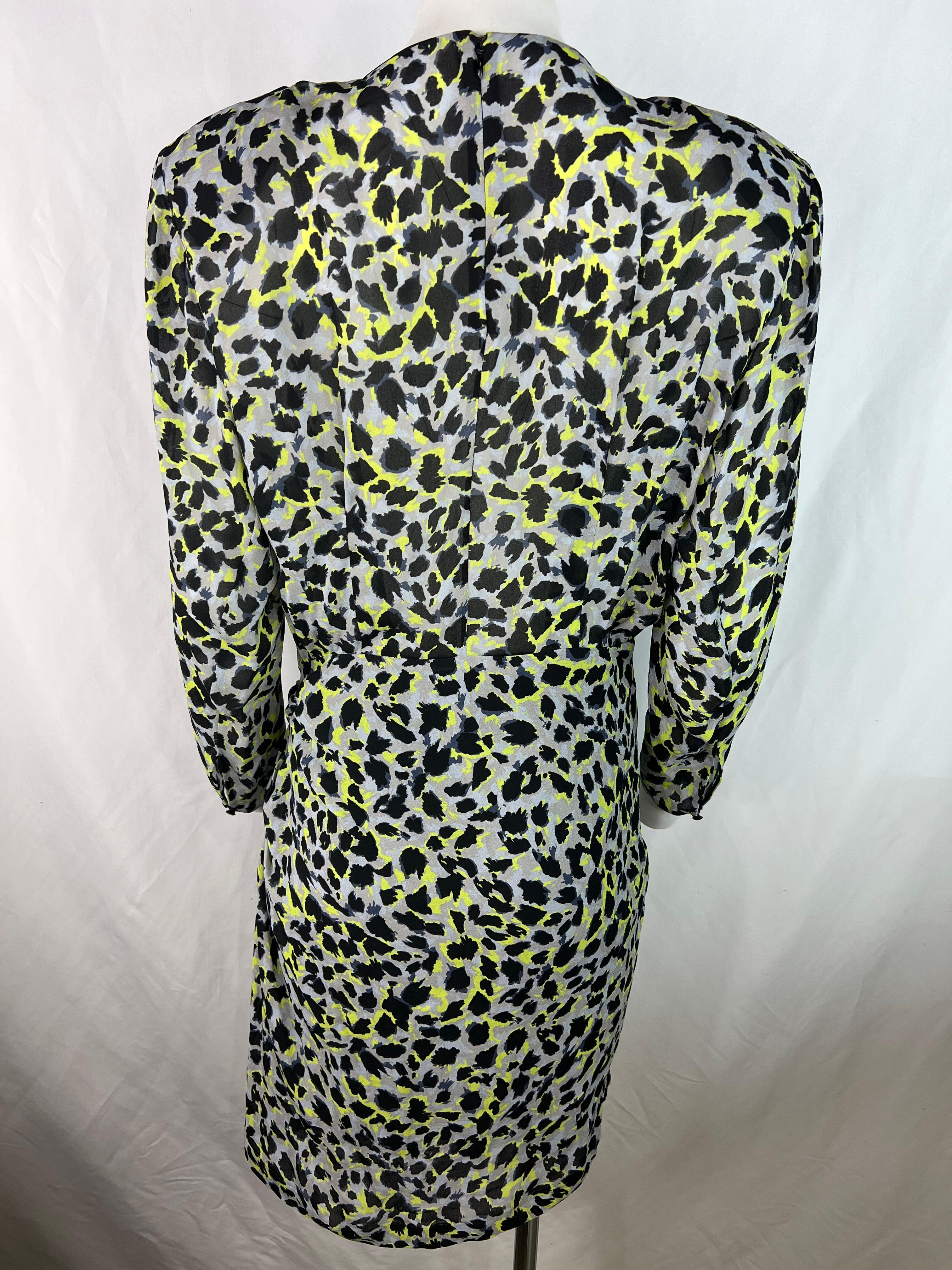 Carmen March Mini Vestido Leopardo Multicolor, Talla 42 en Excelente estado para la venta en Beverly Hills, CA
