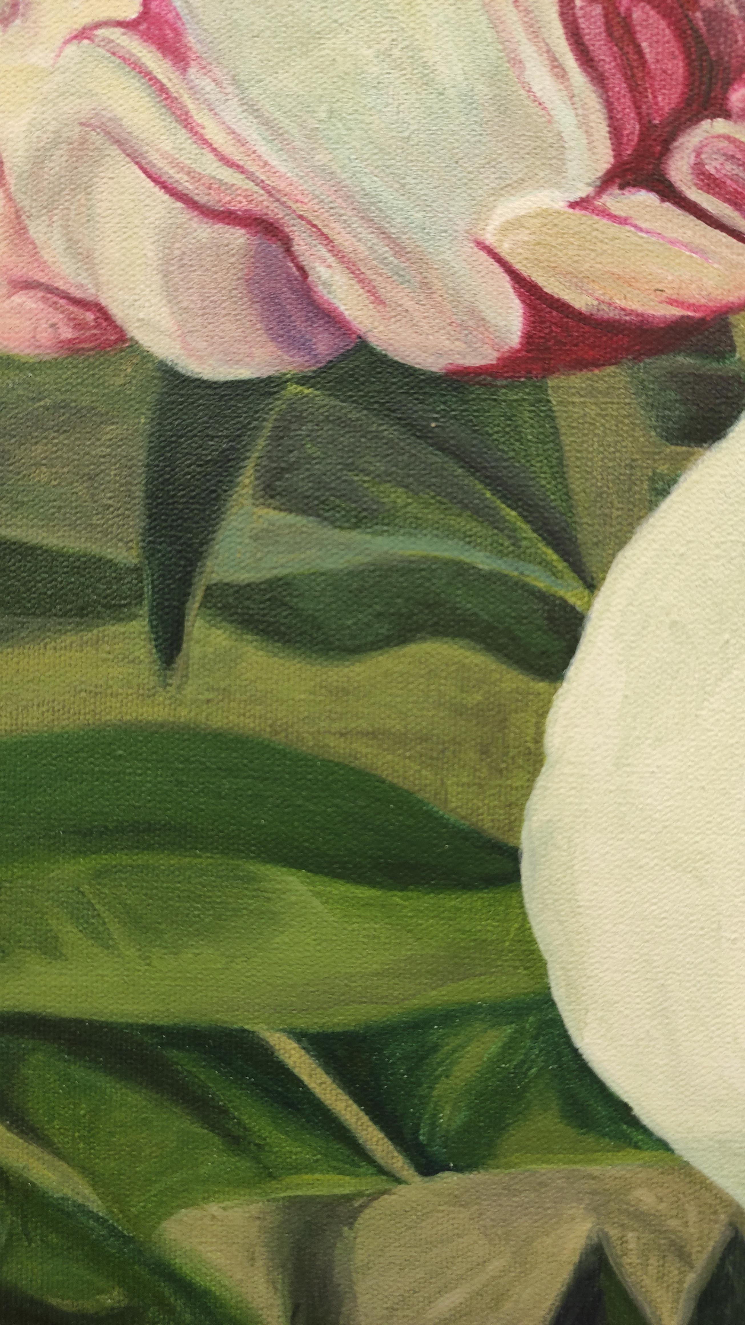 « Une pivoine », réalisme, figuratif, fleurs, couleurs pastel - Réalisme Painting par Carmen Varela