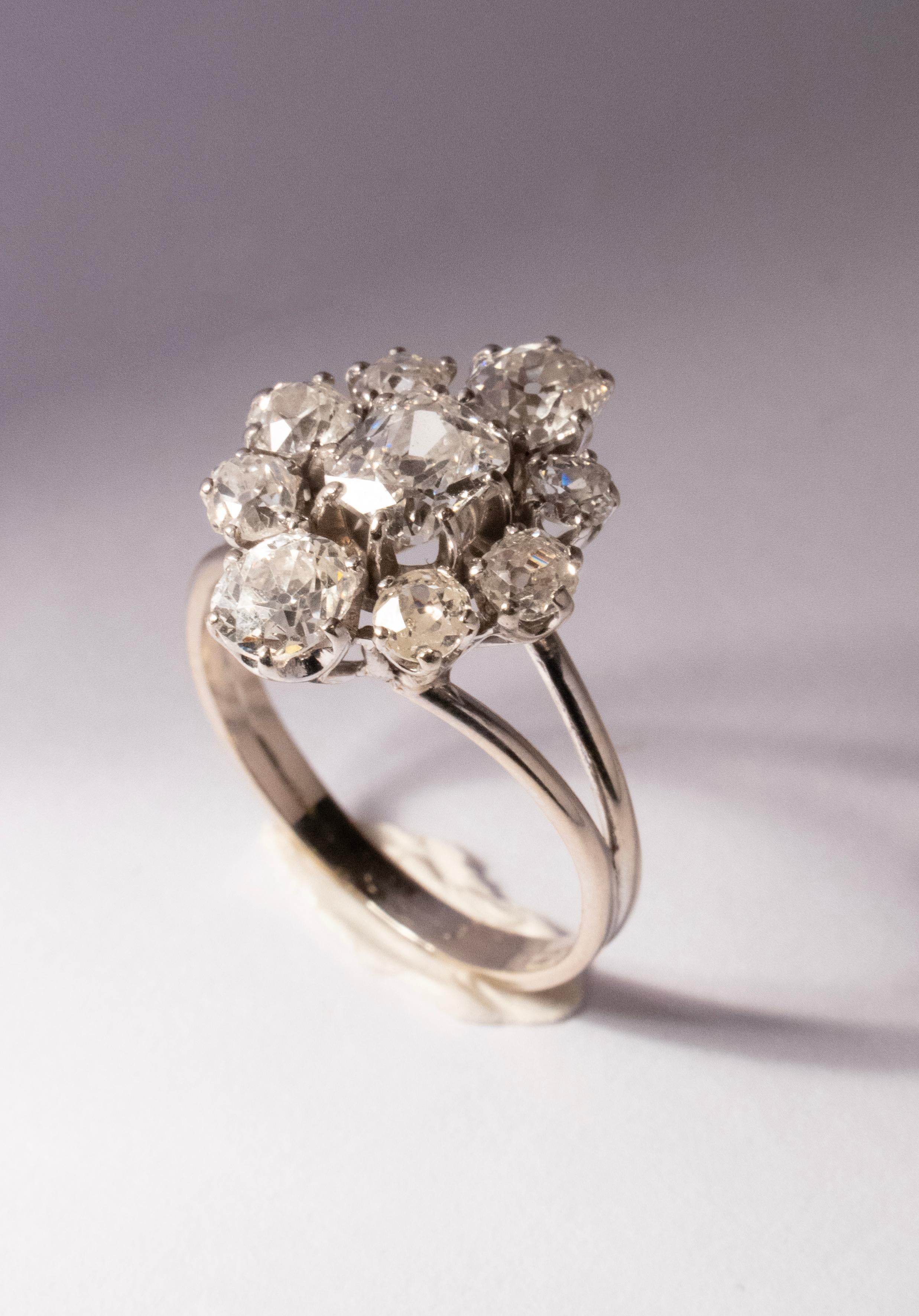 Old European Cut Carmosé ring with 2.95ct Antique Old cut Diamonds For Sale