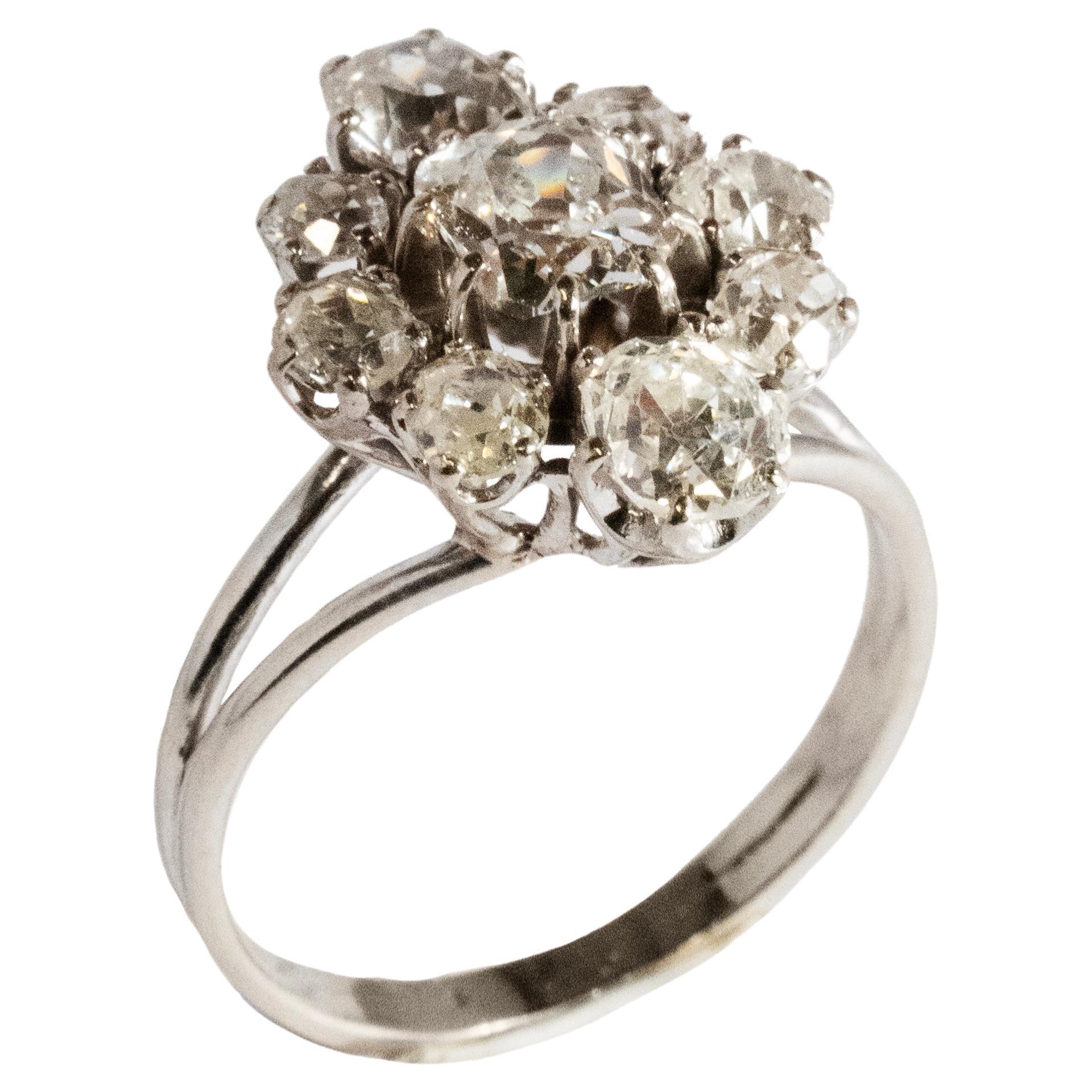 Carmosé ring with 2.95ct Antique Old cut Diamonds For Sale