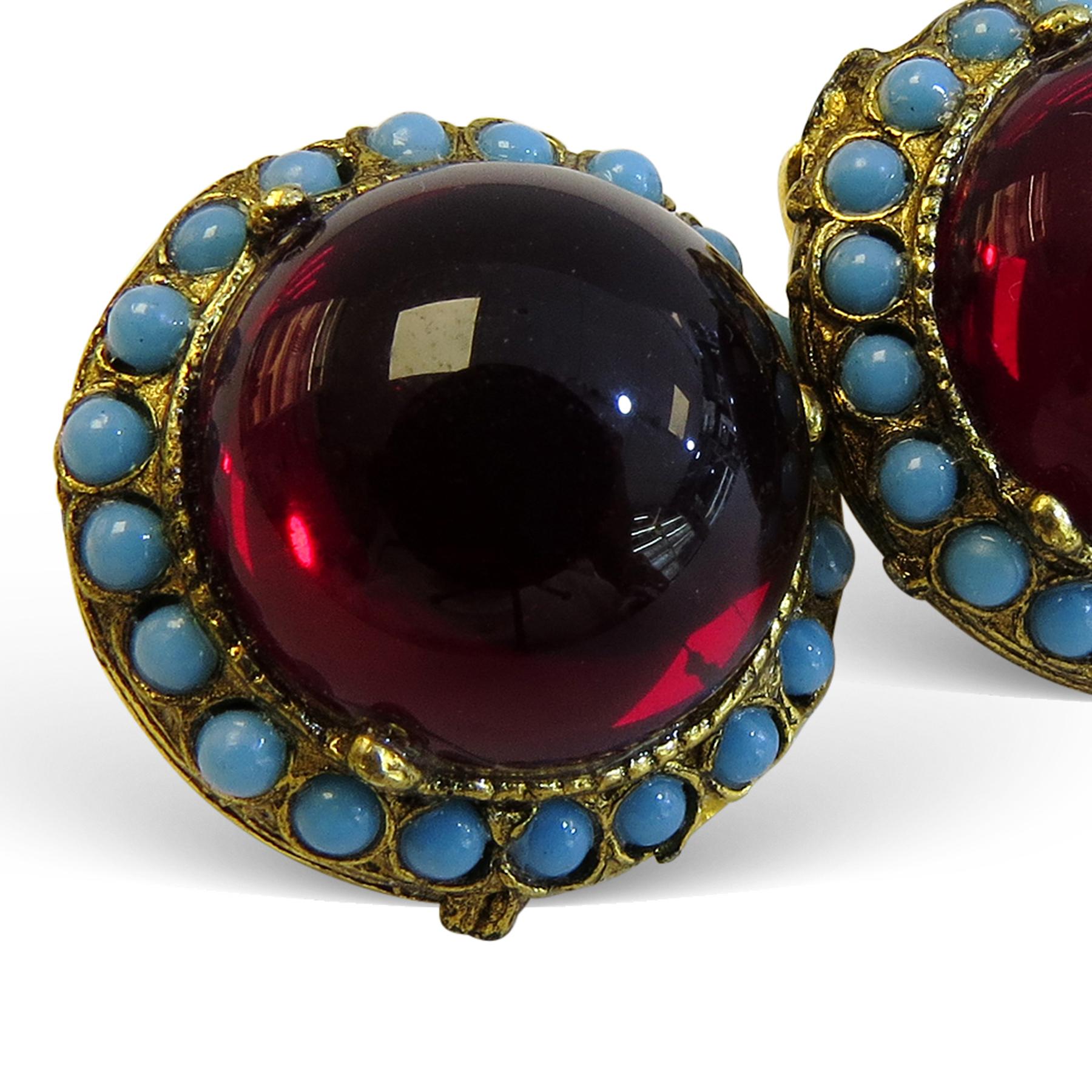 Carnegie 
18k Gold Plate
Blue & Red Stone 
Clip-On
Diameter= 20mm
Weigh= 12.3gr  