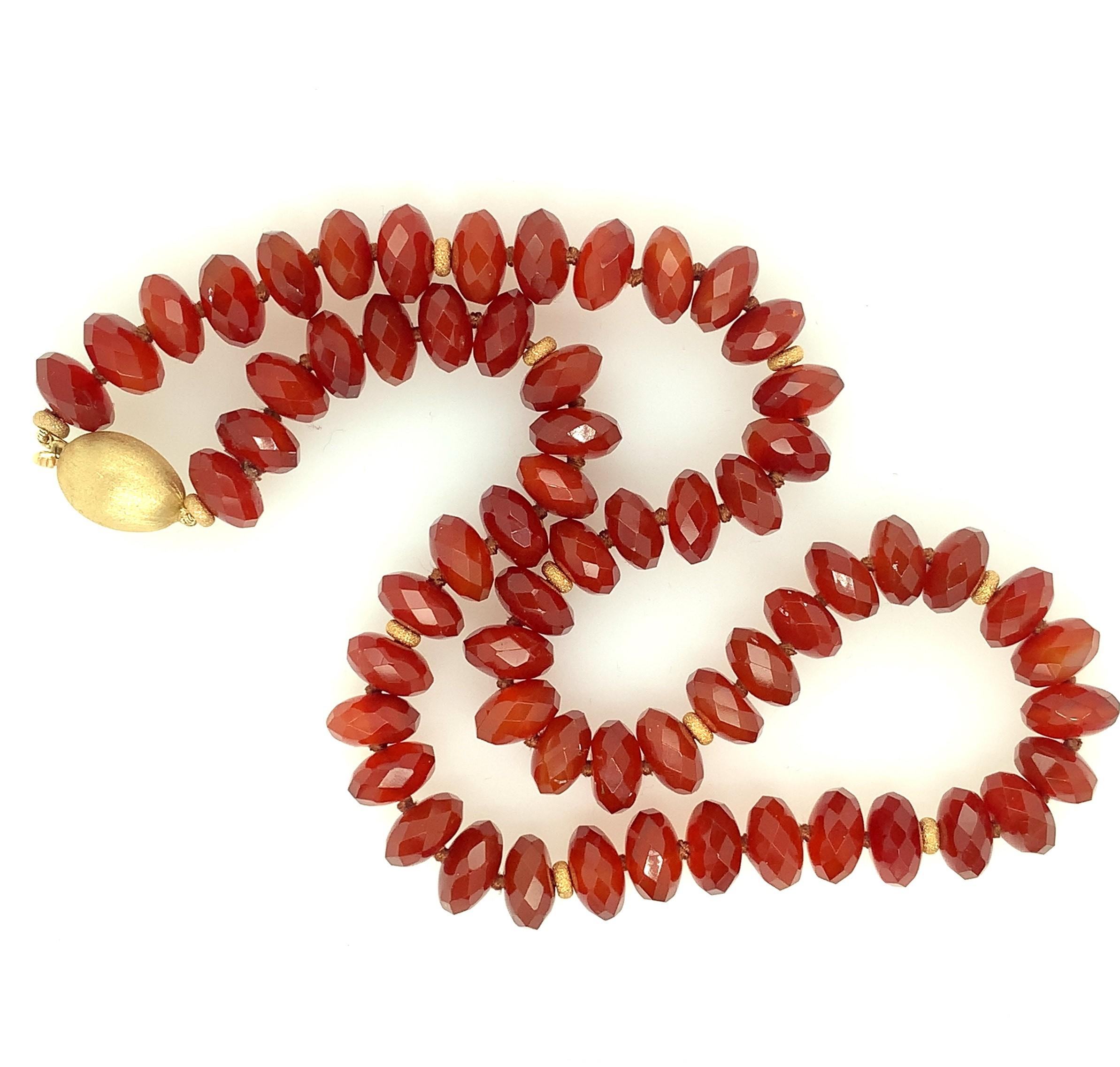 Carnelian Chalcedony Quartz, Faceted Bead, Yellow Gold Necklace In New Condition In Los Angeles, CA