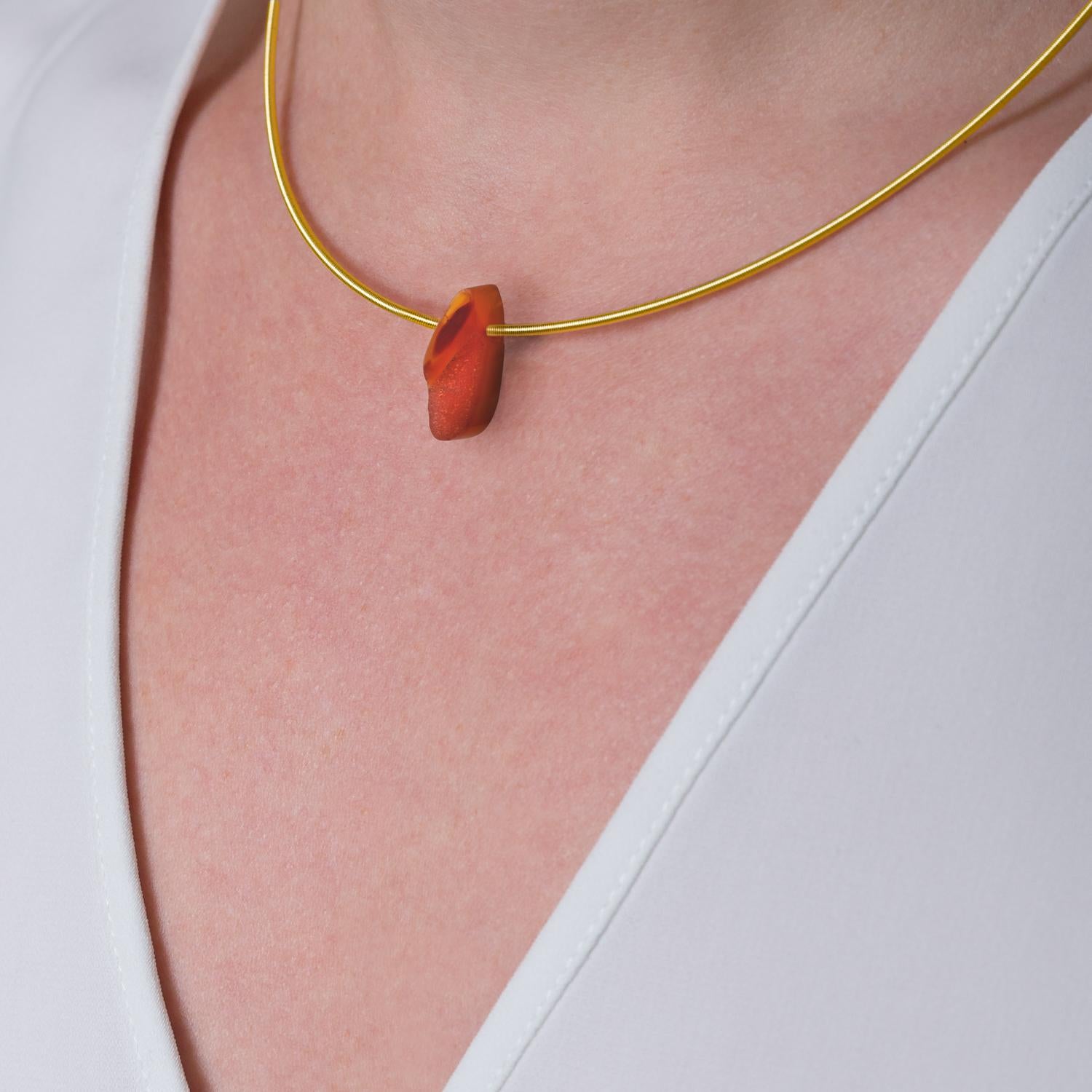 18 Karat Gold Necklace with Carnelian Drusy Teardrop In New Condition For Sale In Ballynahinch, Co Down