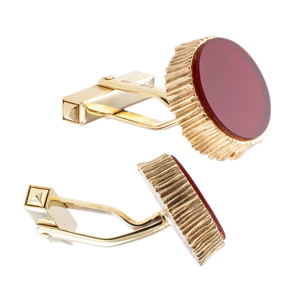 Round Cut Carnelian Gold Cufflinks