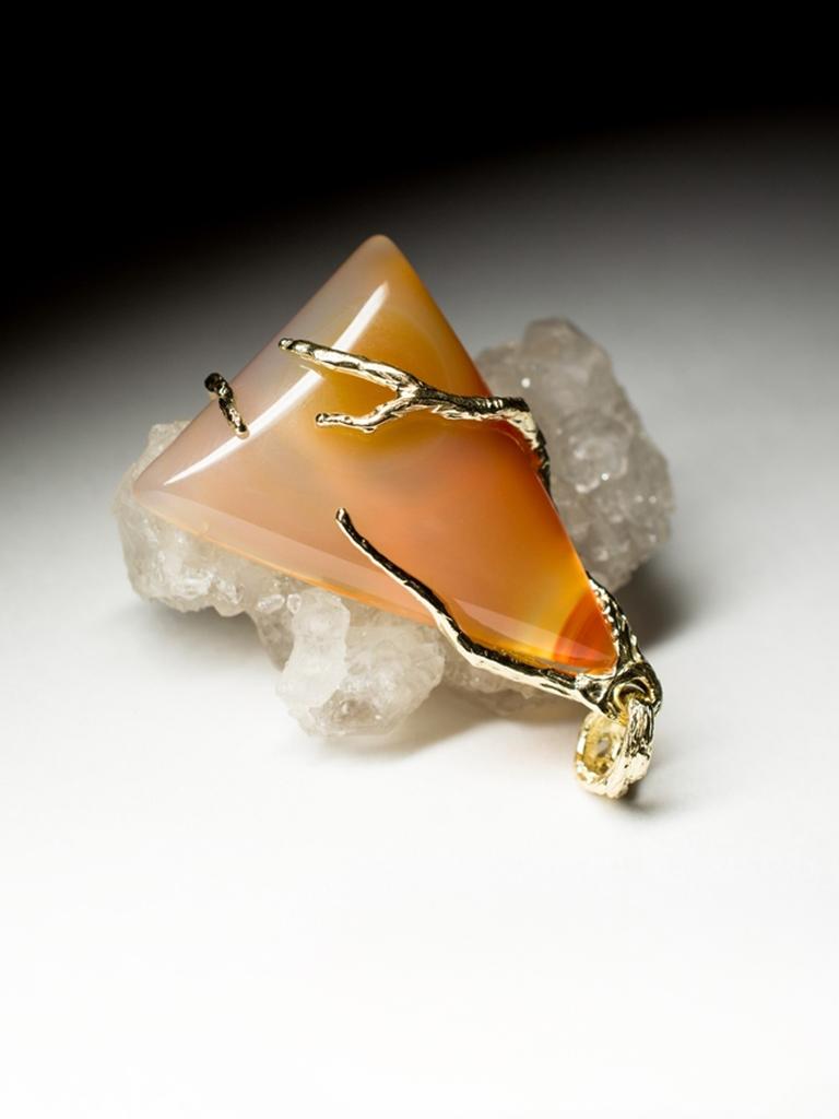 Art Nouveau Carnelian Gold Necklace Honey Orange Triangle Cabochon Magic Forest Roots Gems For Sale