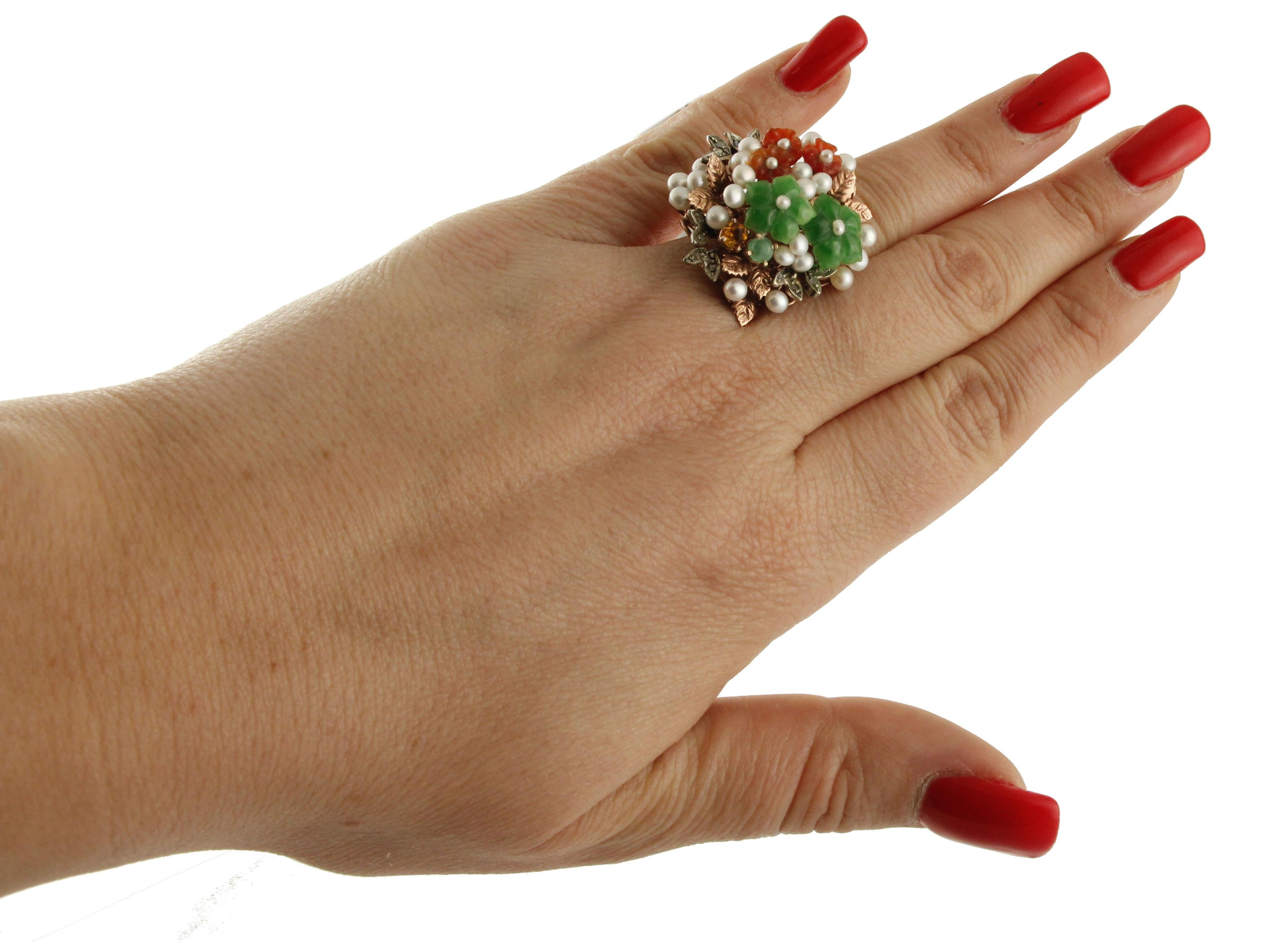 Women's Carnelian, Green Agate, Pearls, Diamonds, 9k gold and silver Flowery Retro Ring