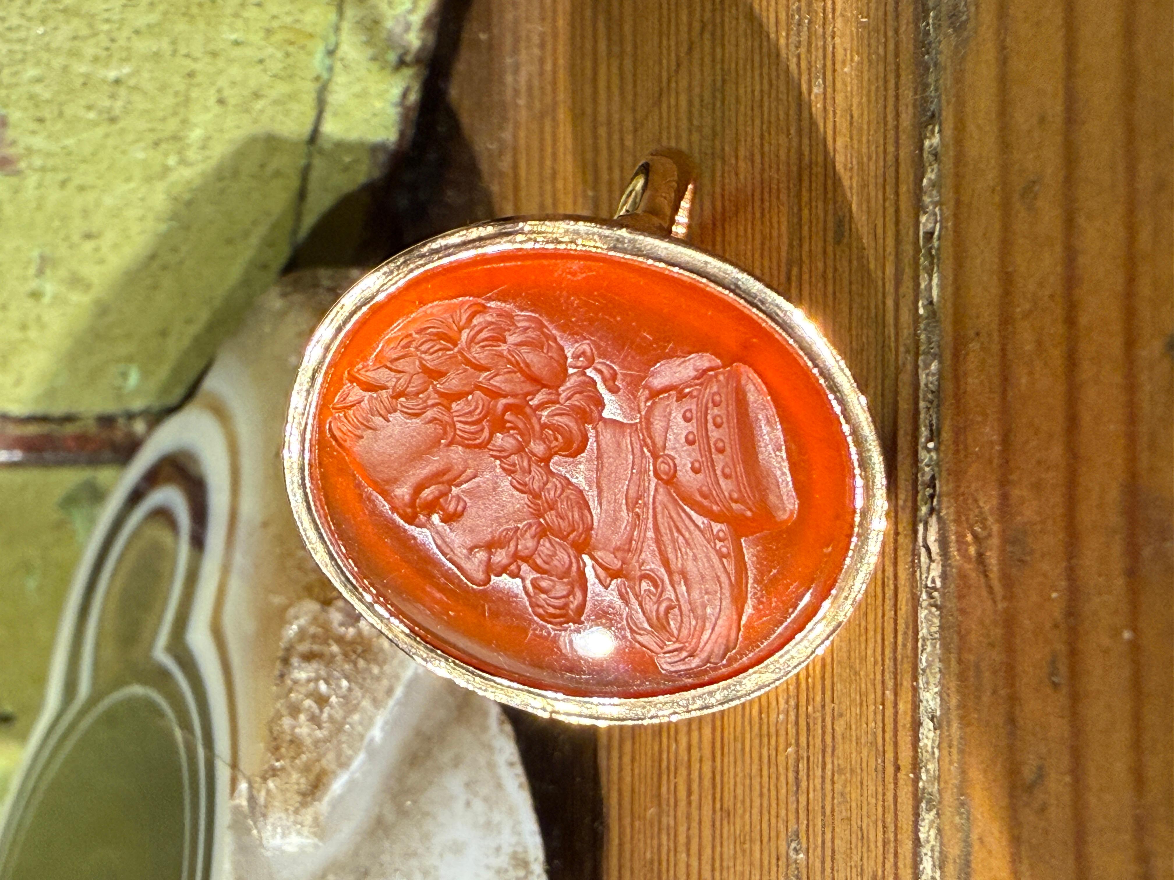 Anillo calcográfico de cornalina que representa al rey Enrique IV de Francia. Francés, siglo XIX. en venta 2
