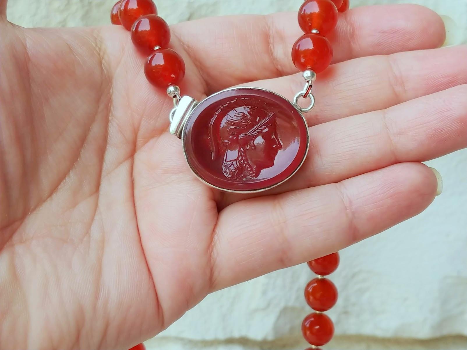 Carnelian Necklace With Intaglio Trojan Warrior Pendant Clasp In New Condition For Sale In Chesterland, OH