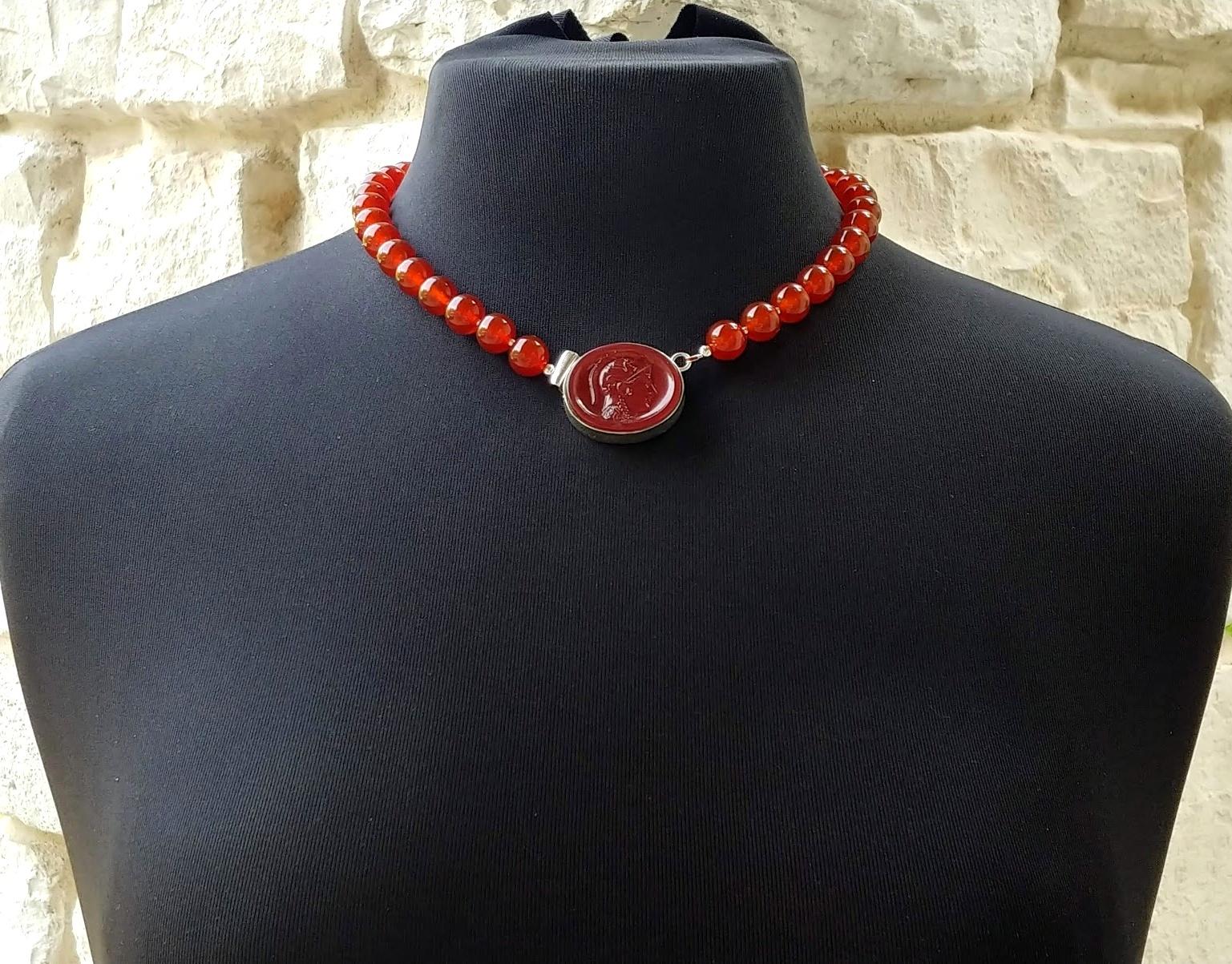 Carnelian Necklace With Intaglio Trojan Warrior Pendant Clasp For Sale 1
