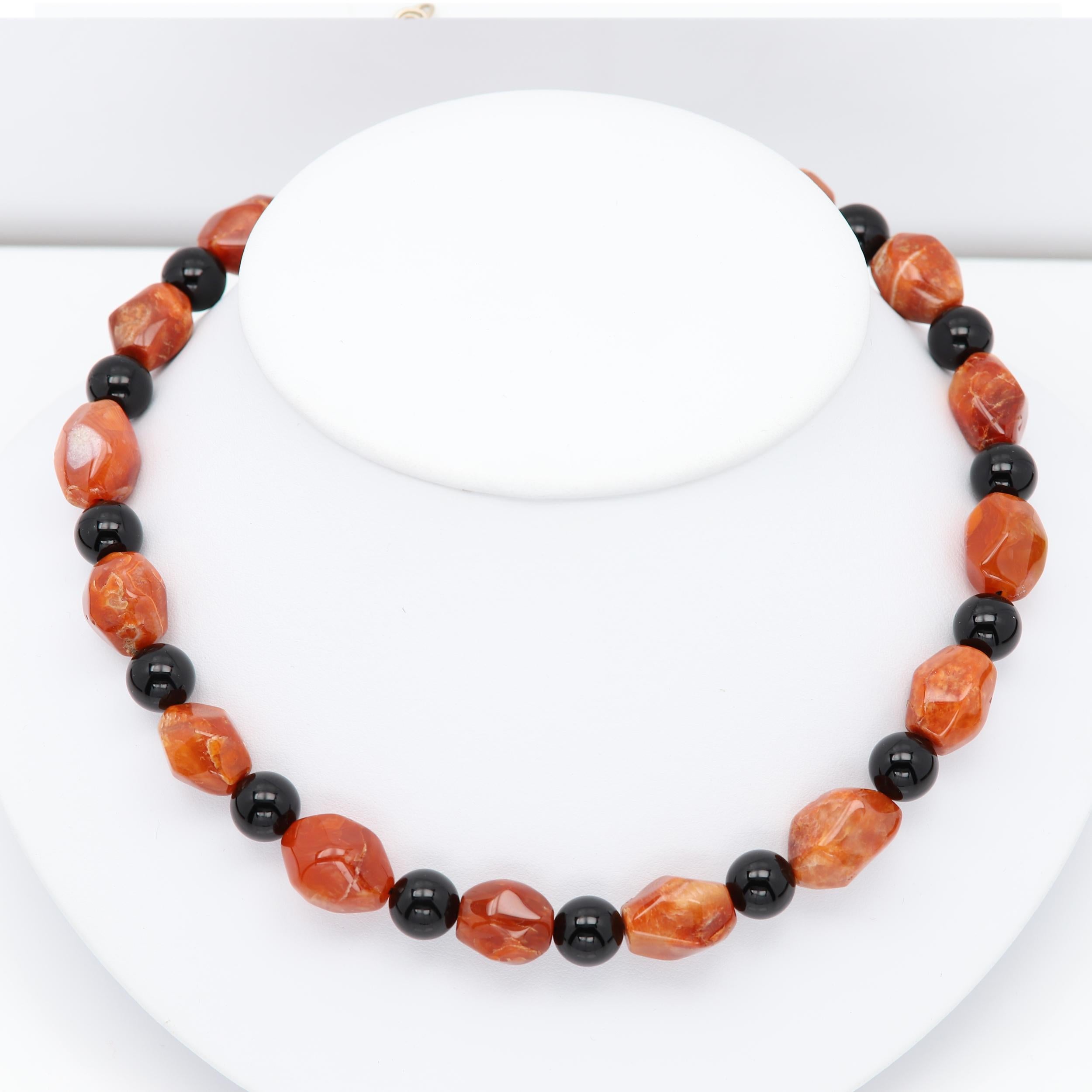 Collana di perle di corniola e onice con estensione regolabile da 16'-18' pollici A. Silver in vendita 3