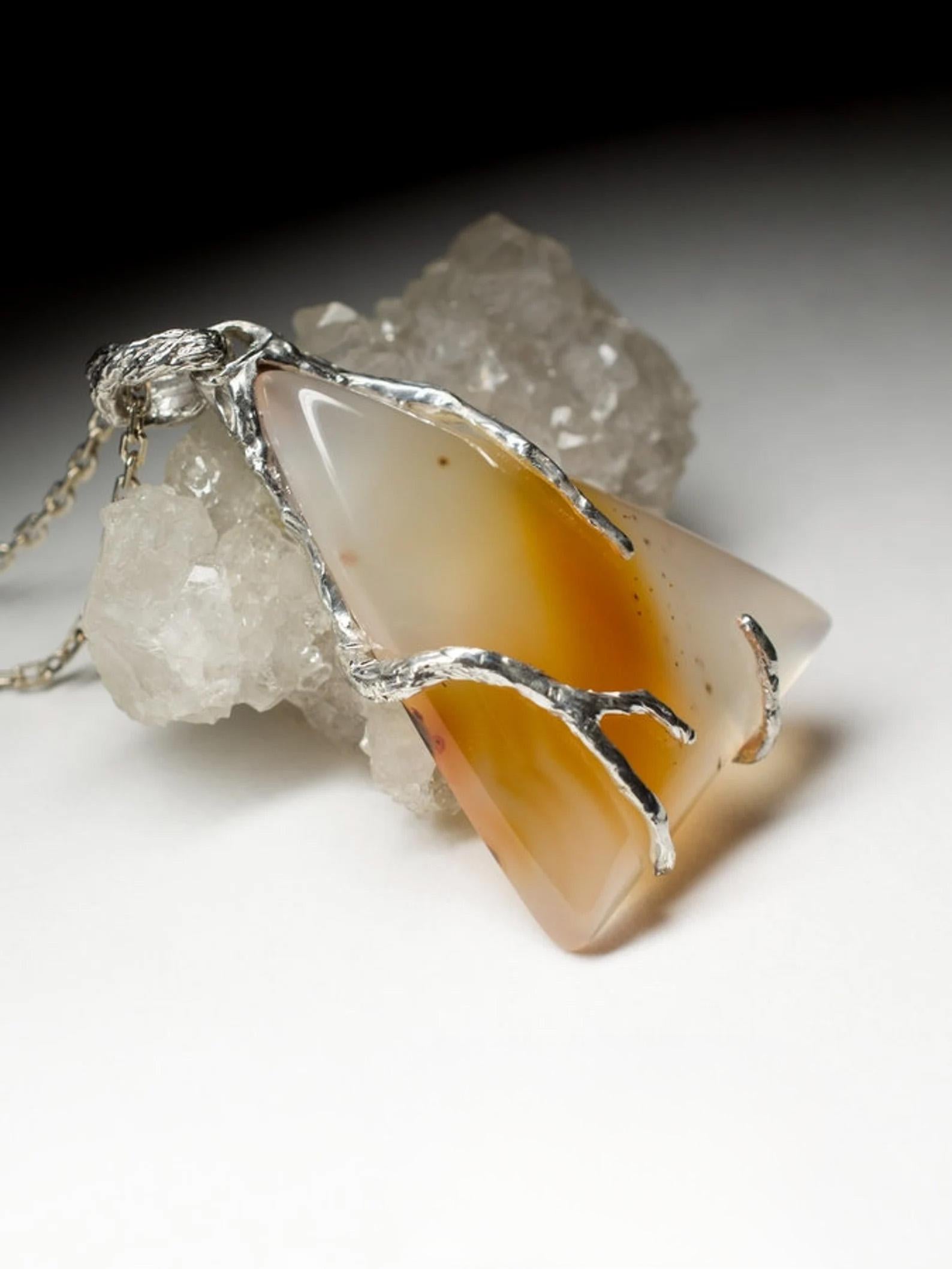 Carnelian Silver Pendant Honey Yellow Orange Gradient Translucent Gemstone  In New Condition For Sale In Berlin, DE