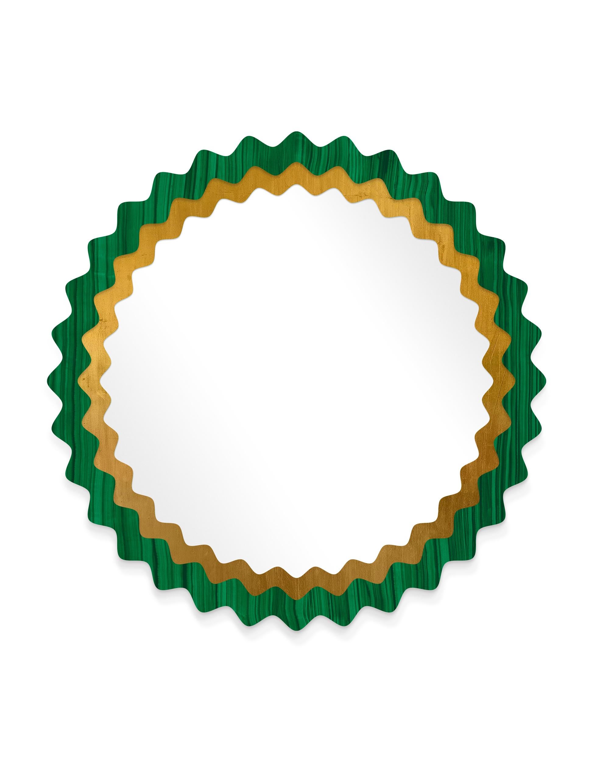 Carnival Chaos Round Mirror in Malachite In New Condition For Sale In New Orleans, LA