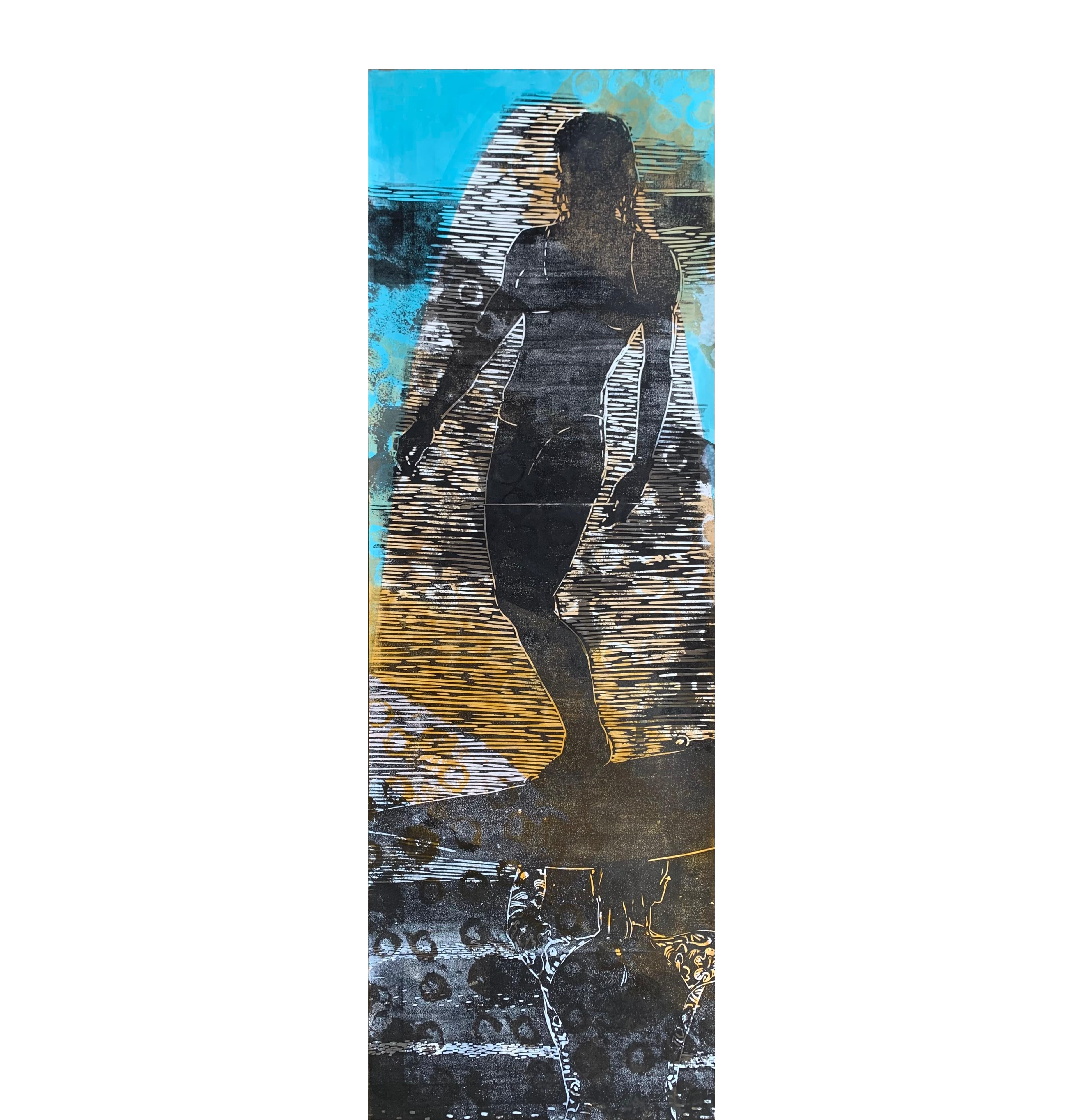 Figurative Painting Carol Bennett - Women Holding Up Women/Baby Blue - Peinture en techniques mixtes bleues et dorées d'une surfeuse