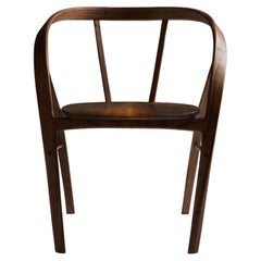 Chaise de salle à manger Carol en bois cintré avec siège assorti au livre de Jonathan Field