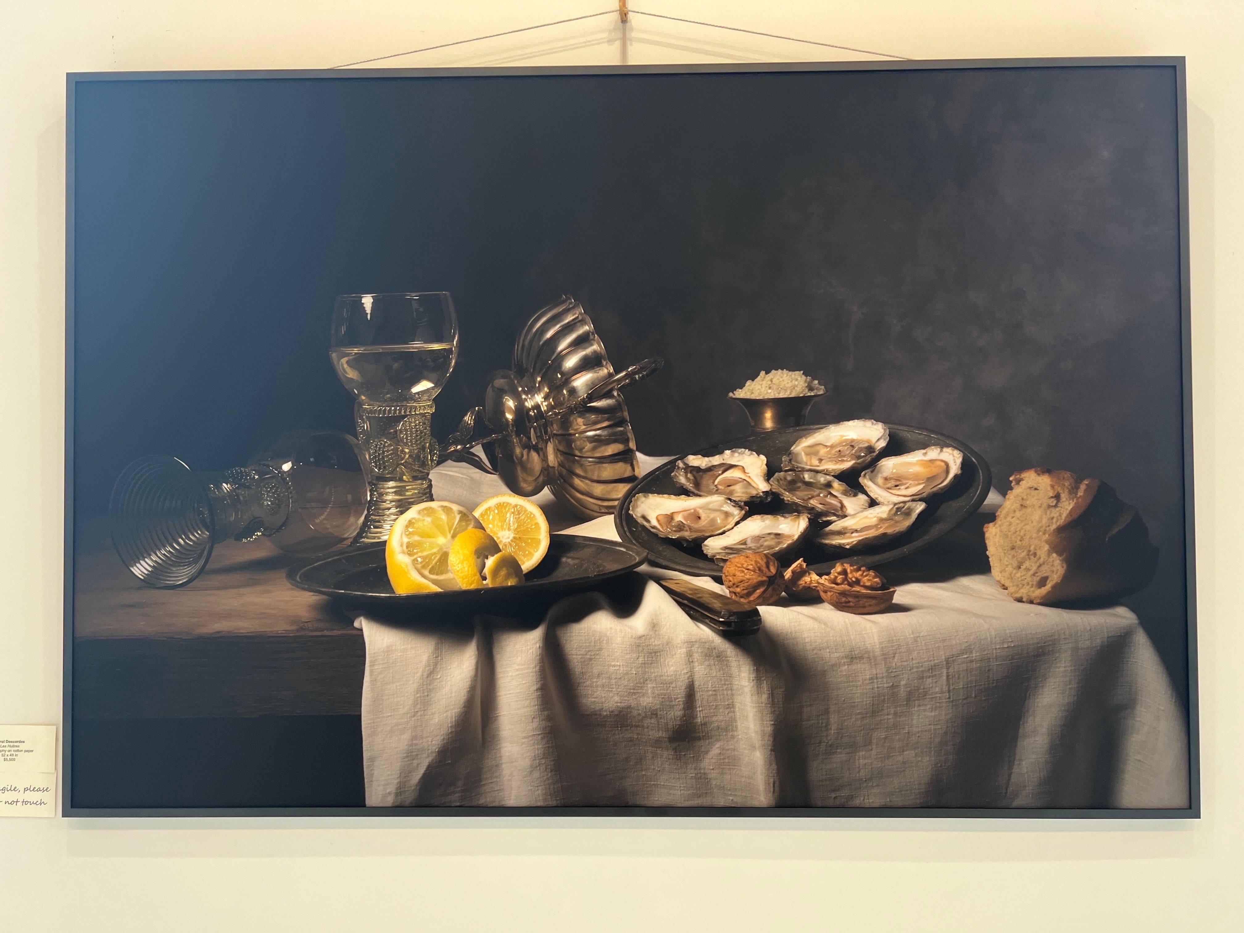 Les Huitres de Carol Descordes, photographie encadrée d'une nature morte d'huître 3