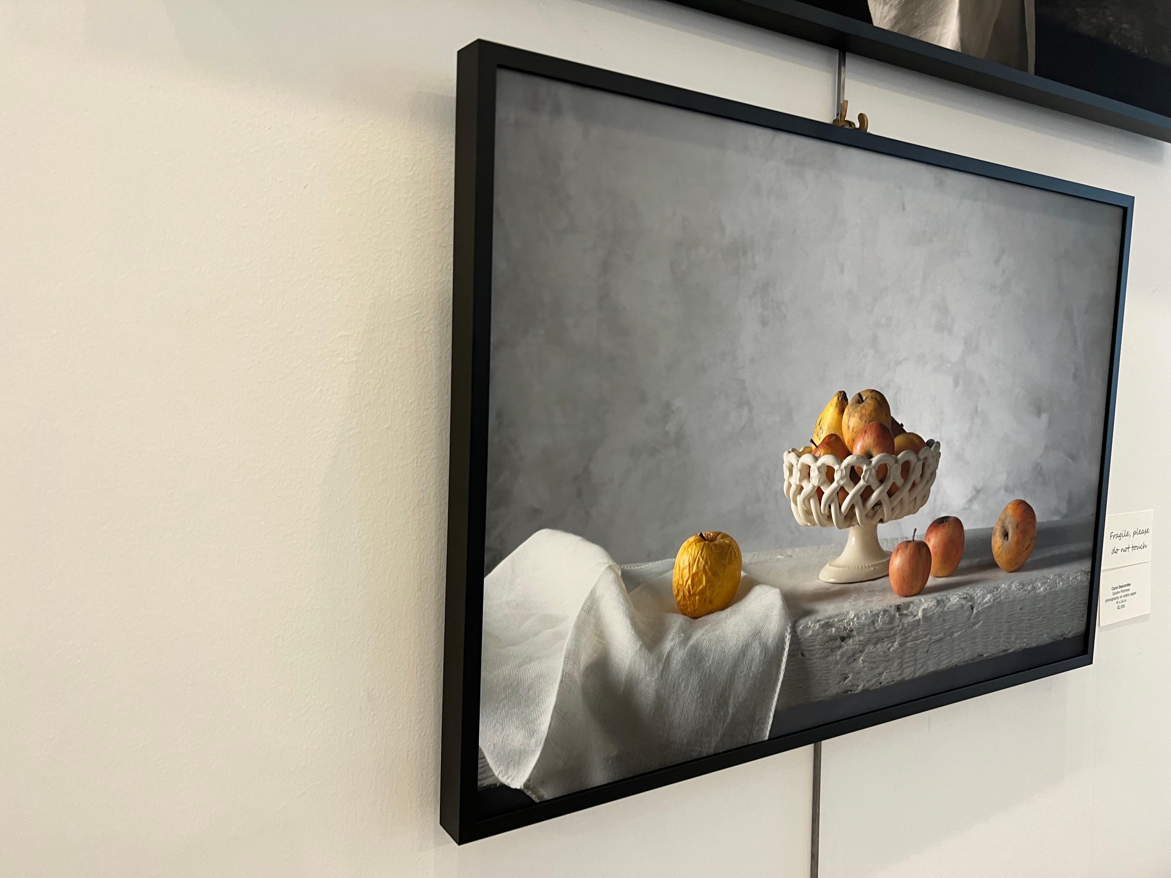 Quatre Pommes by Carol Descordes, Framed Food Still Life Photograph 2