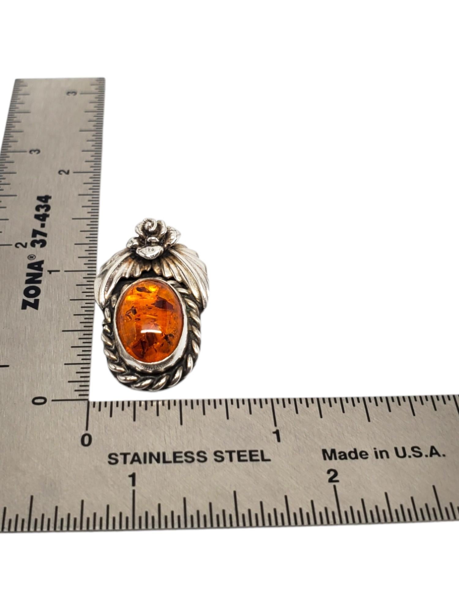 Carol Felley Sterling Silver Amber Pendant #17210 In Good Condition For Sale In Washington Depot, CT
