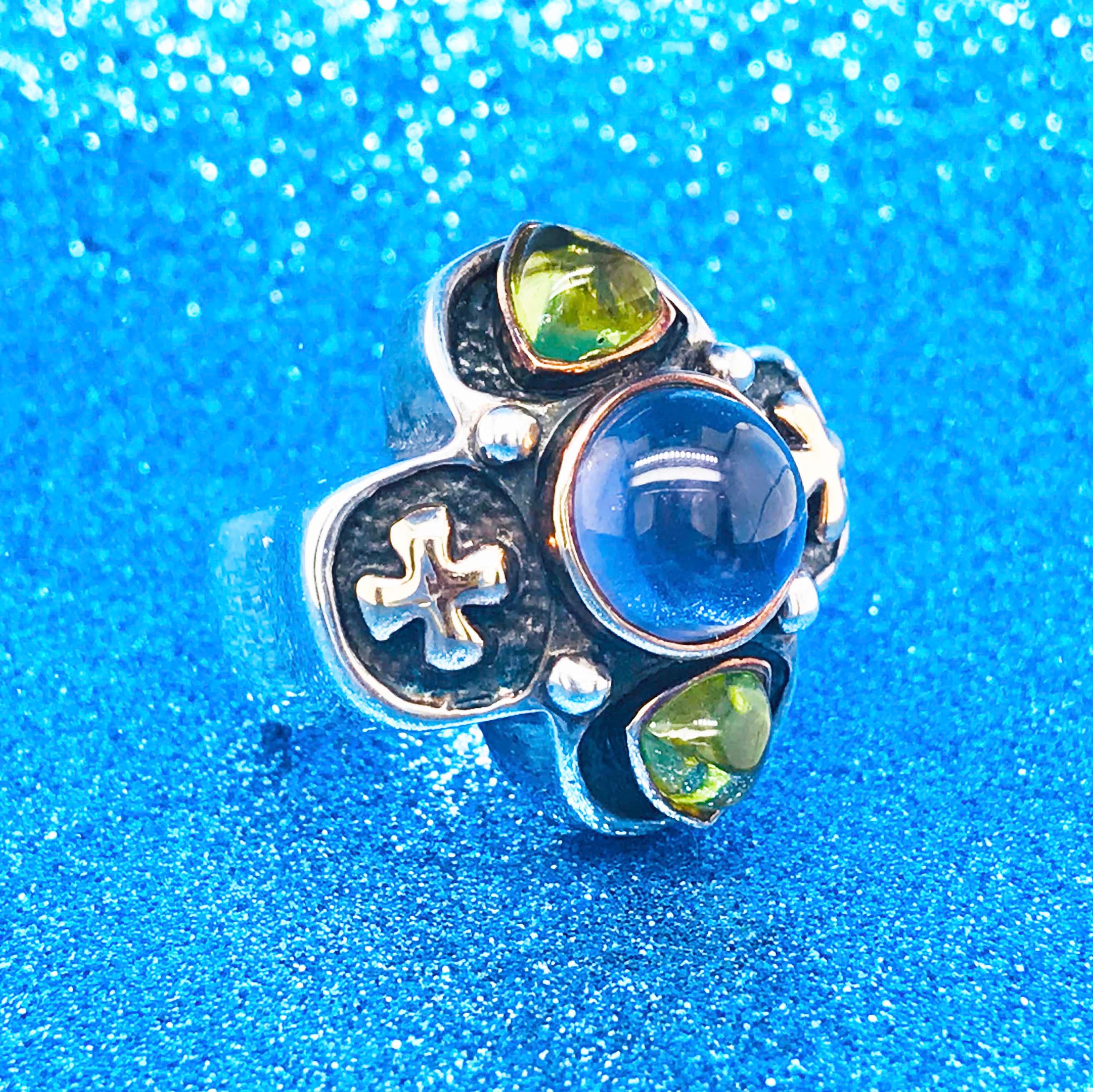 Cabochon Carol Henry Designs 2.00 Carat Iolite and 1.50 Carat Peridot Ring 14K & Sterling For Sale