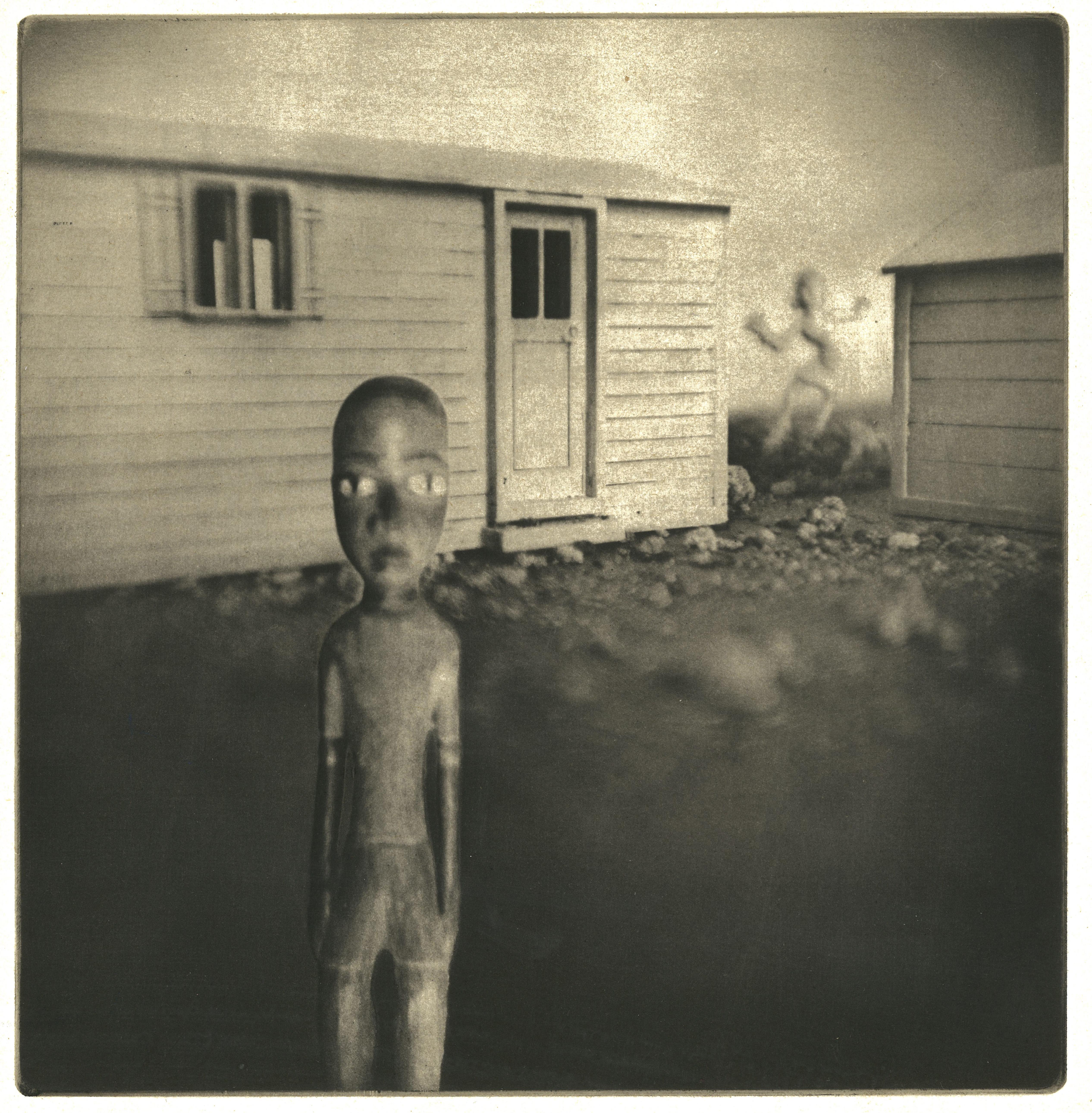 Carol Munder Black and White Photograph – In Amerika ausdrucksstark, monochrom, ausdrucksstark, Cousin