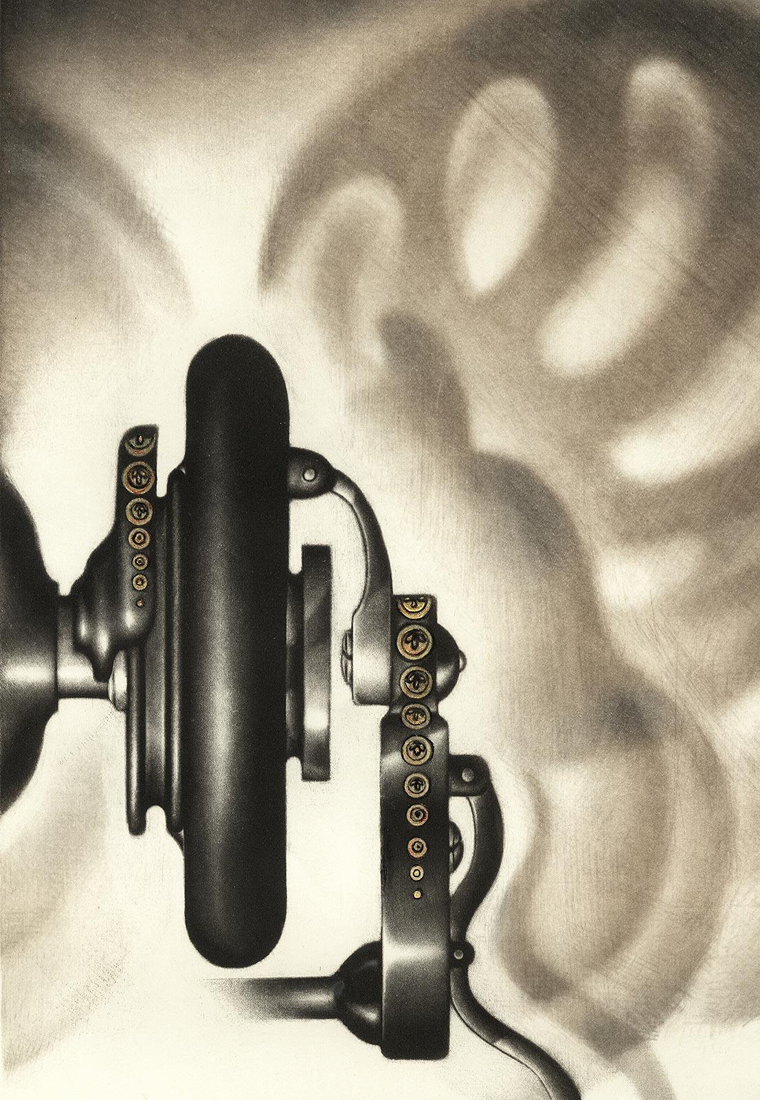 Singer III (La roue tournant d'une machine à couture projette des ombres sur le mur) - Print de Carol Wax