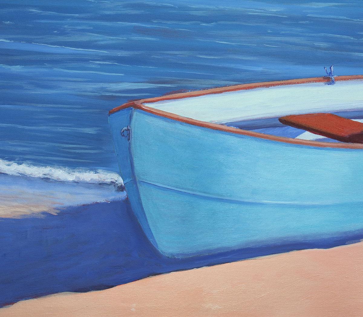 Este cuadro costero contemporáneo de Carol Young presenta una paleta de azules fríos y representa una escena de un bote azul en una costa arenosa. El cuadro está firmado por el artista en la esquina inferior izquierda y tiene los lados limpios y