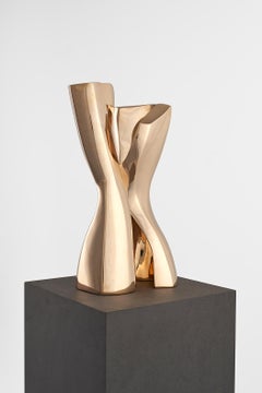 Bronzeskulptur „Danza II“ von Carola Eggeling „Polierte Bronze“