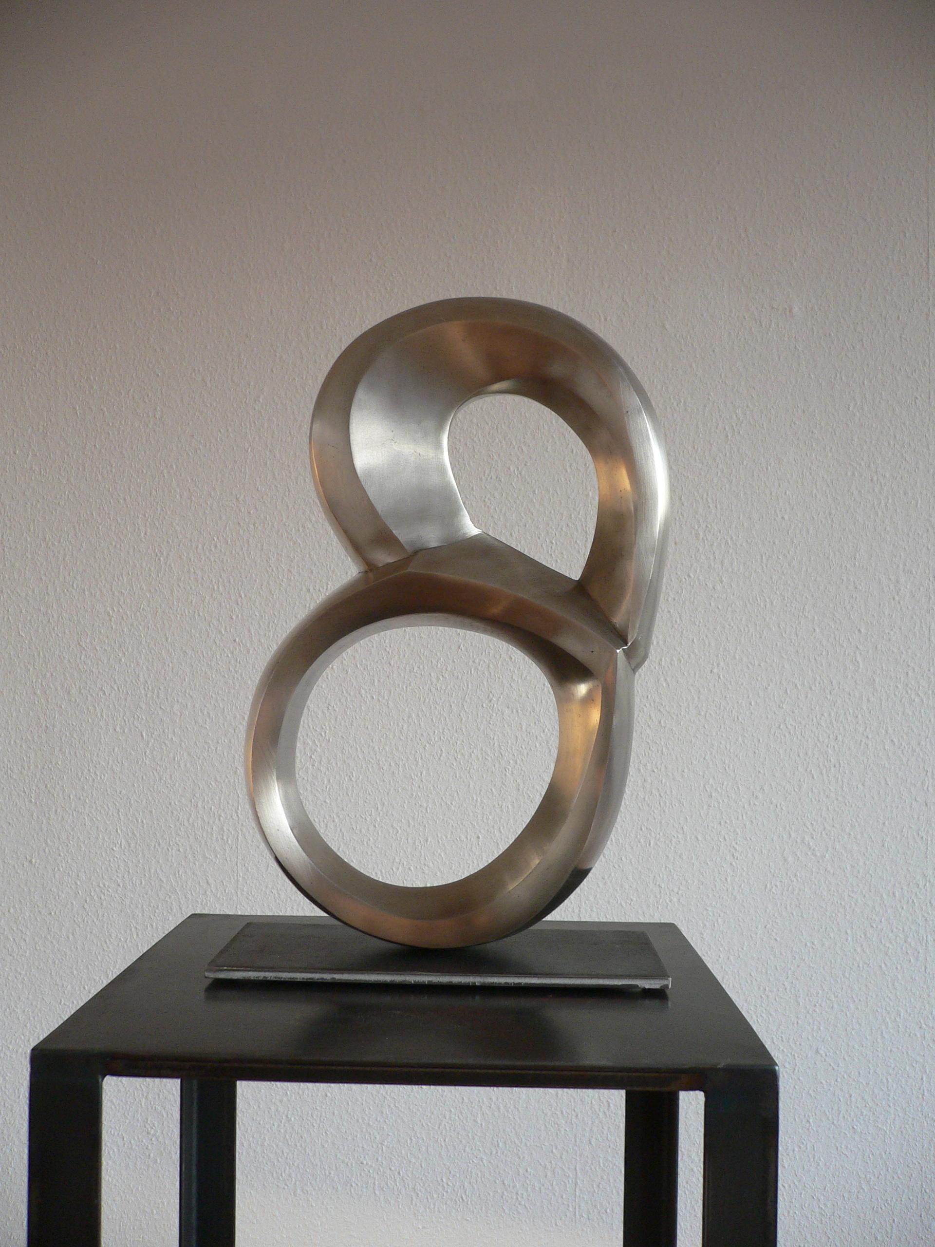Bronzeskulptur „Habacht!“ von Carola Eggeling, gebürstete Bronze im Angebot 1