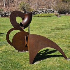 Sculpture d'extérieur abstraite en acier à grande échelle « Caucus »