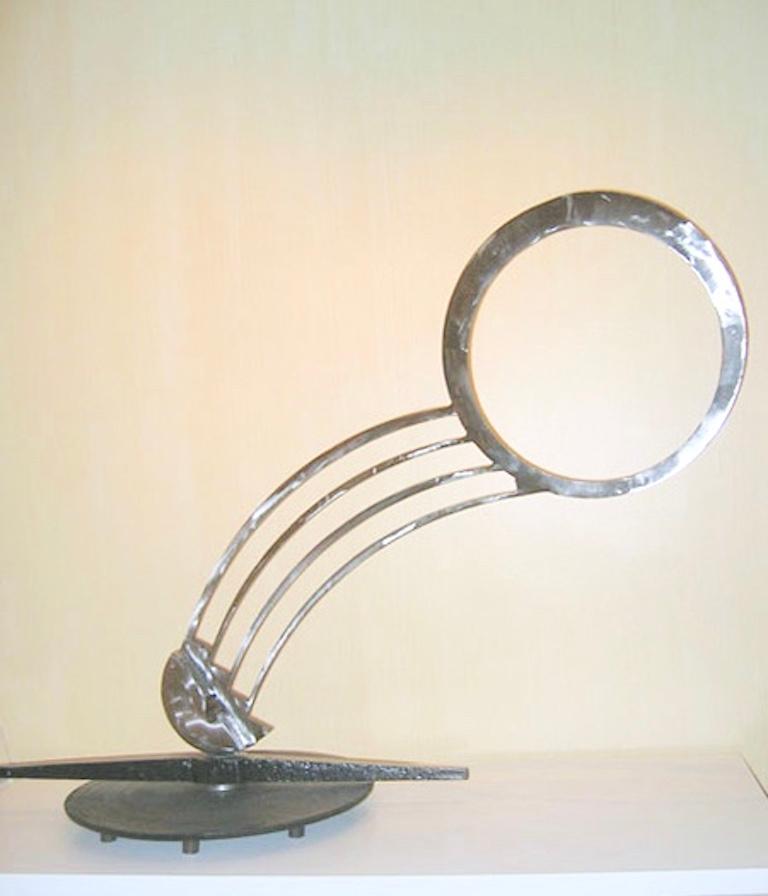 Deco, four foot welded steel sculpture, 2004 - Sculpture by Carole Eisner