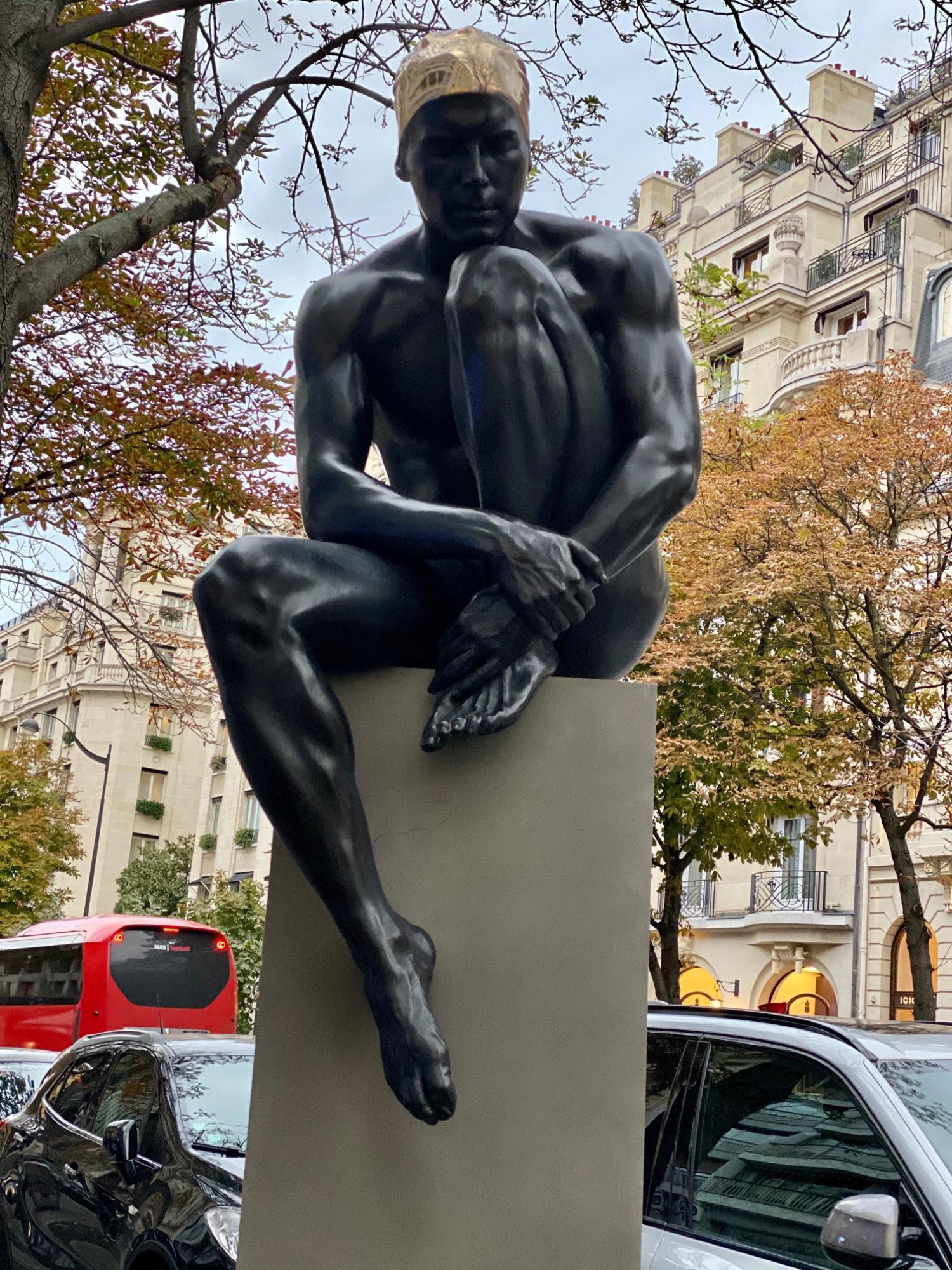 The Thinker

Painted Bronze with 24k Gold Leaf Cap on Steel Base
Museum Scale
71" x 32" x 32"
Variant of 8

Carole A. Feuerman (born 1945) is an American sculptor and author working in Hyperrealism. She is one of the three artists credited with