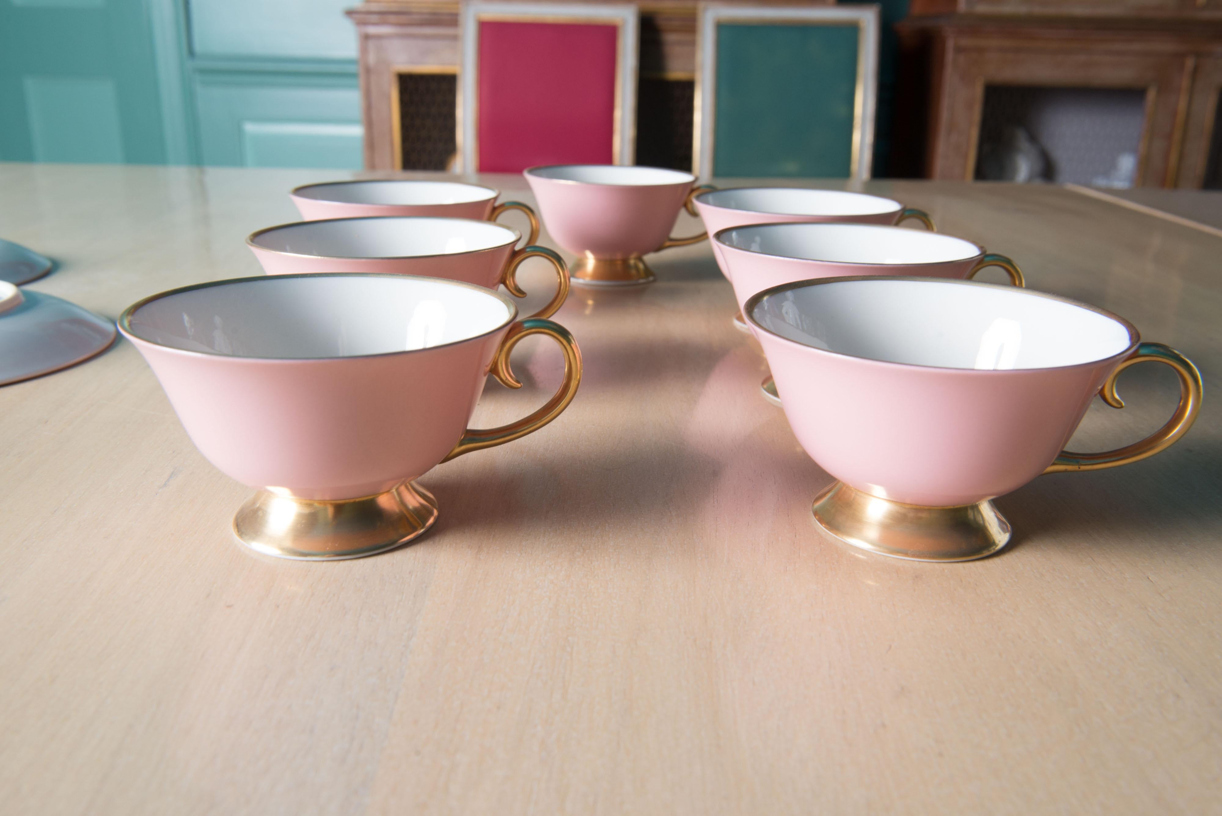Carole Stupell Rosa & Gold Tee-Set & Creme-Suppenschalen im Angebot 5