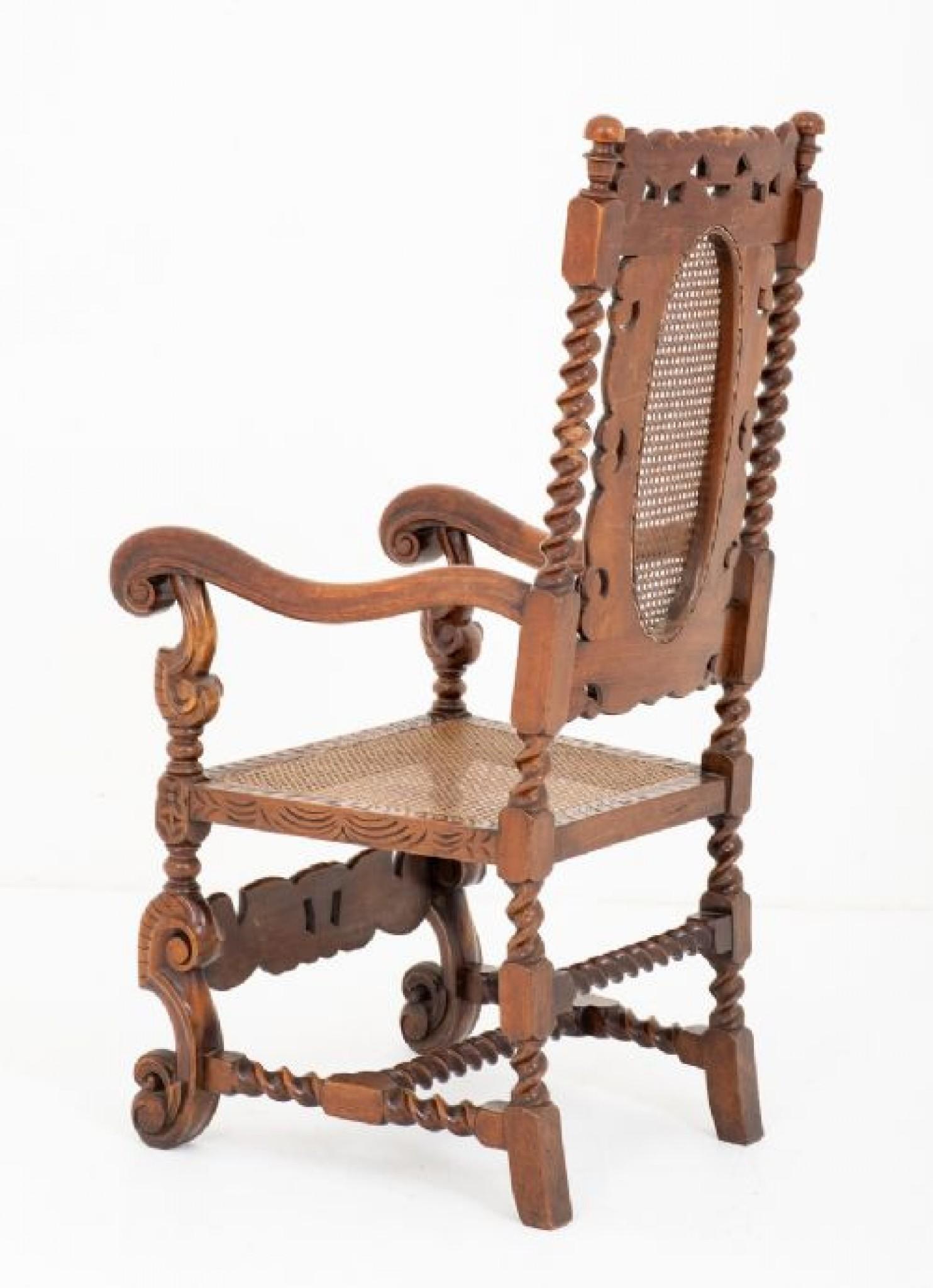 Chaise de salle à manger en chêne Carolean Antiques de ferme rustique en vente 1