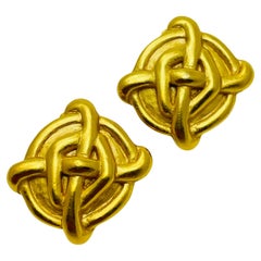 Vintage CAROLEE signed matte gold designer runway clip on earrings