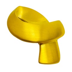 CAROLEE signed matte gold modernist sbstract designer brooch