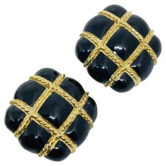 Orecchini a clip firmati Carolee, vintage, in oro e smalto nero, di design