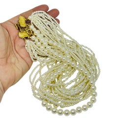 CAROLEE signed vintage gold tone faux pearl multi strand designer necklace