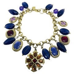 CAROLEE signed vintage gold tone purple glass designer charm chain bracelet